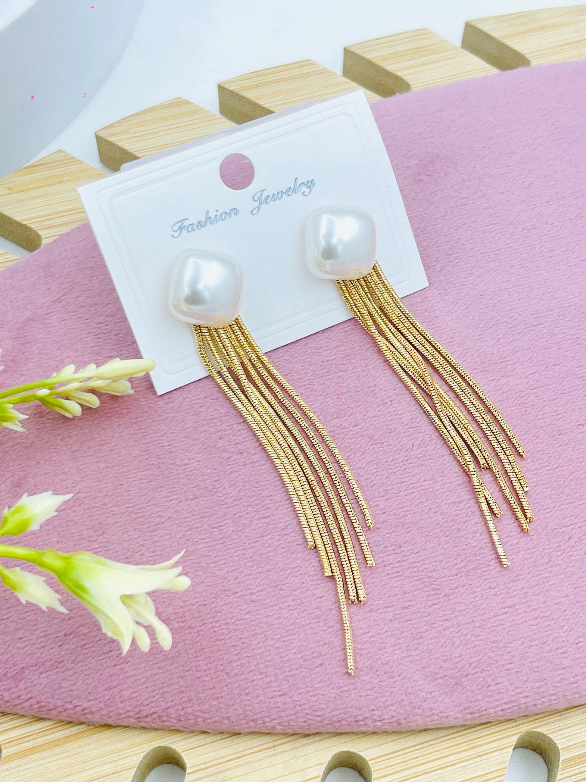 Elegant Gold Tassel Pearl Earrings