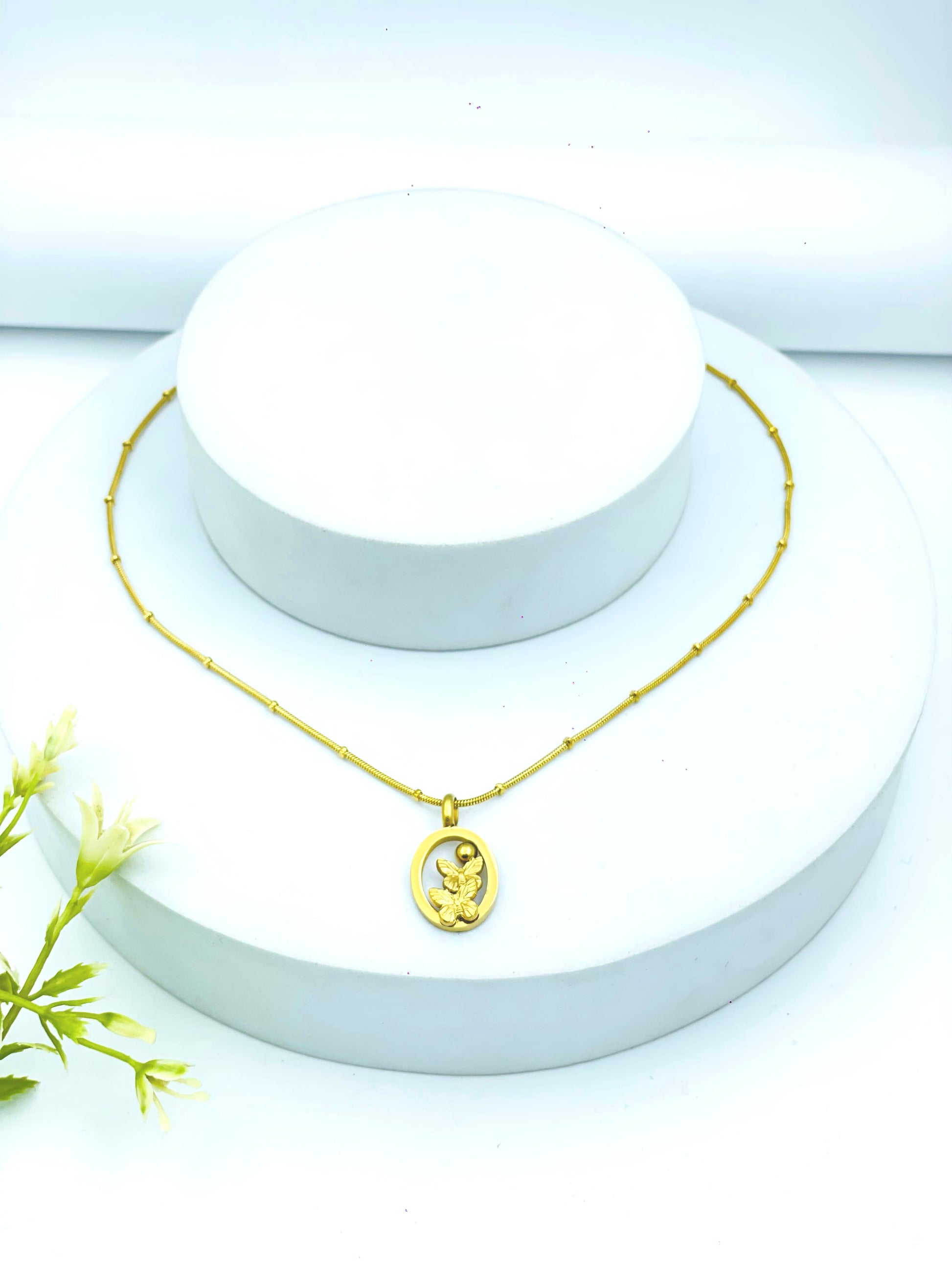 Elegant Gold Angel Pendant Necklace