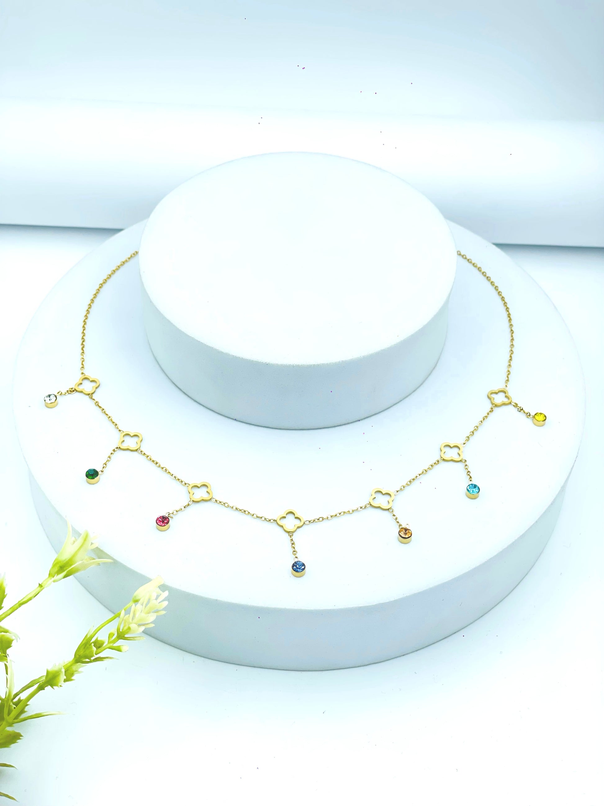 Elegant Gold Necklace with MultiColored Gemstones  Perfect for Any Occasion