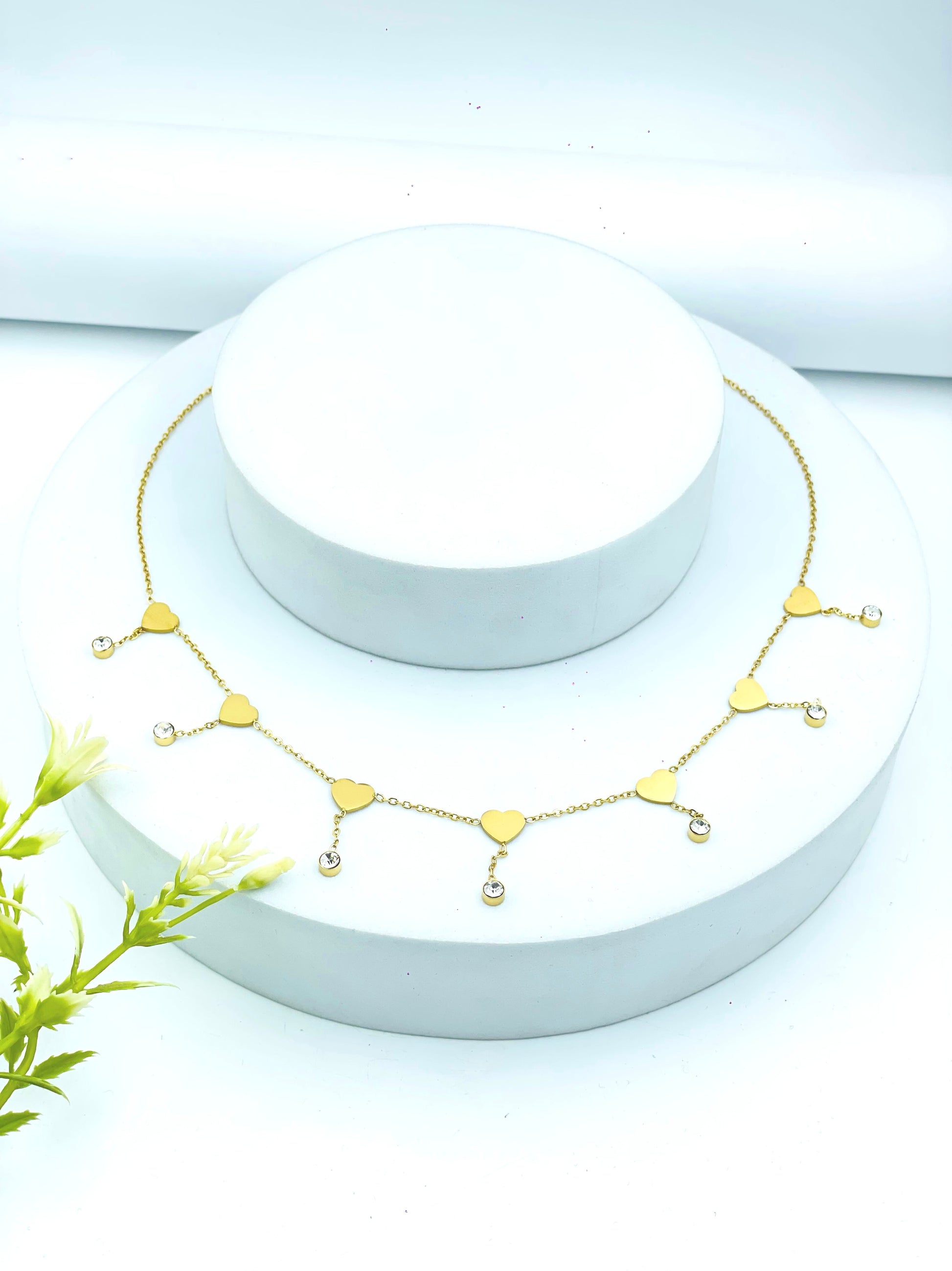 Elegant Gold Heart and Diamond Necklace