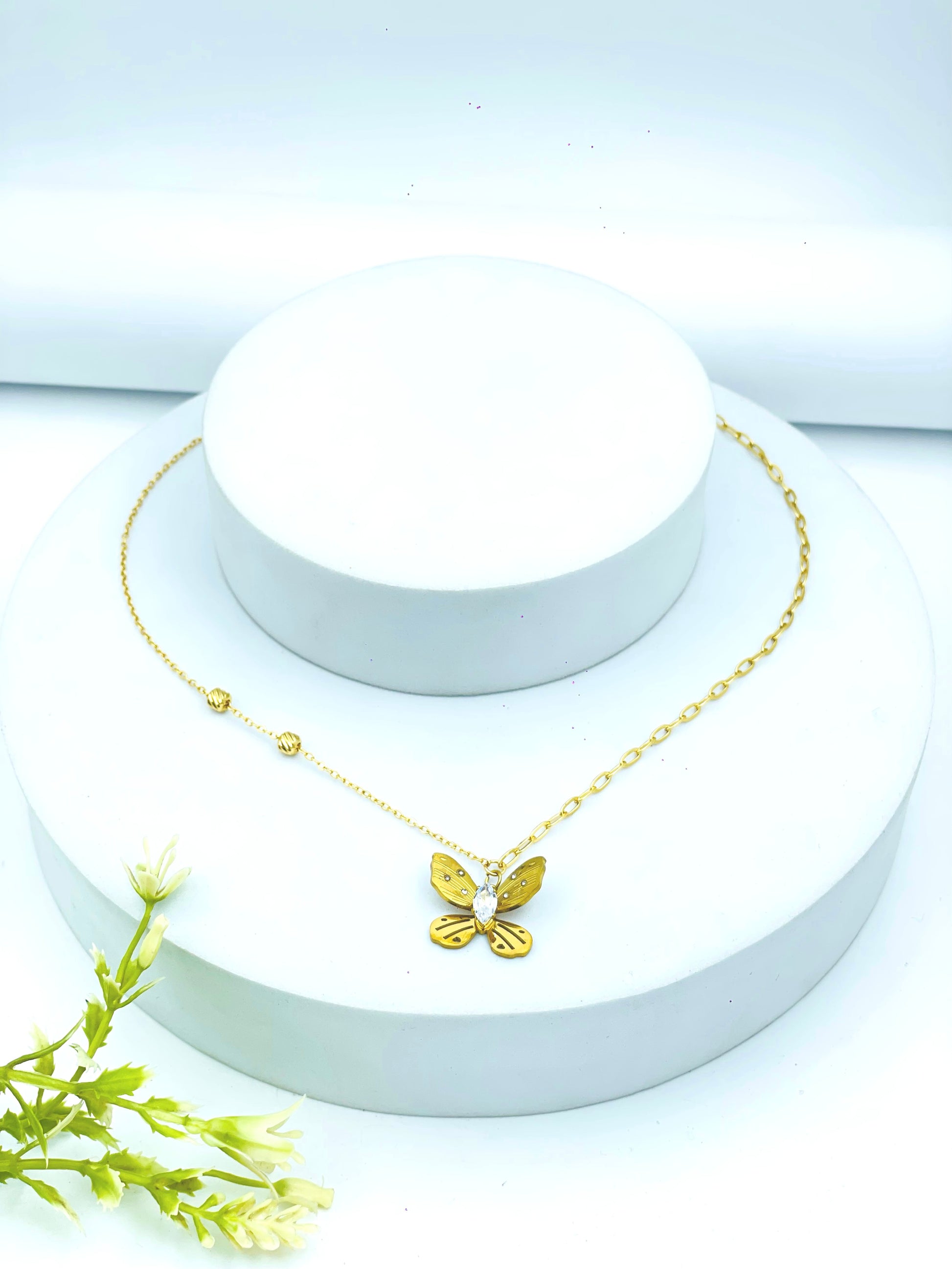 Elegant Butterfly Gold Necklace