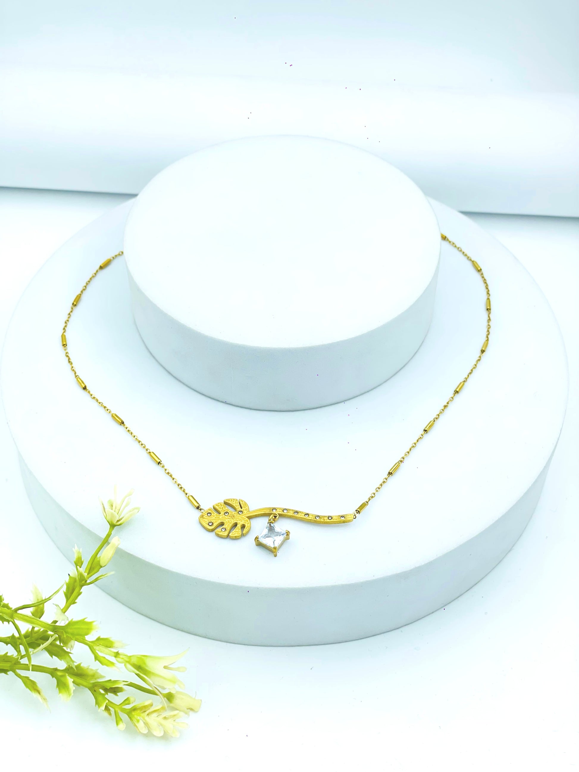 Elegant Gold Monstera Charm Necklace