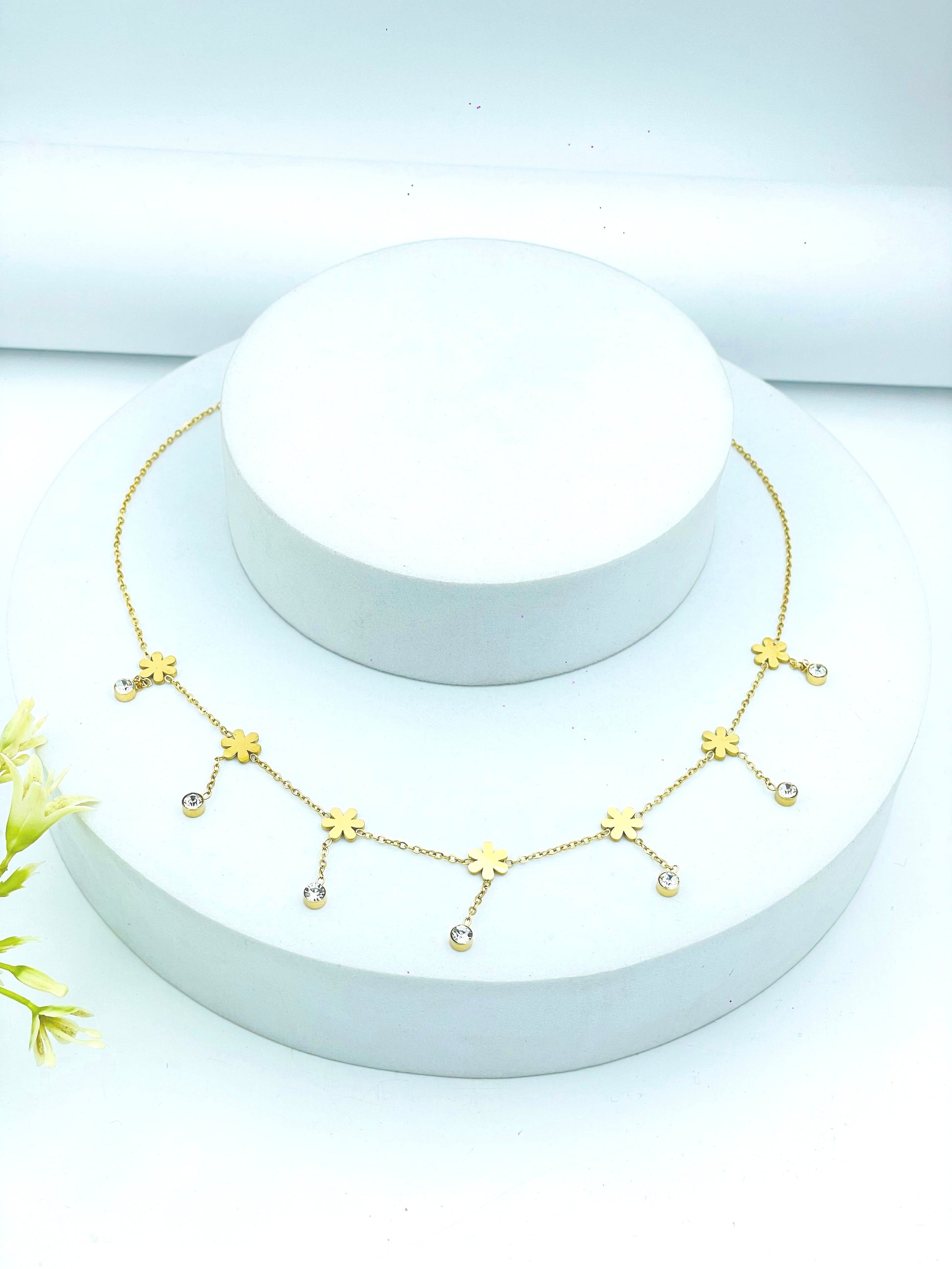 Elegant Gold Plated Clover Charm Necklace