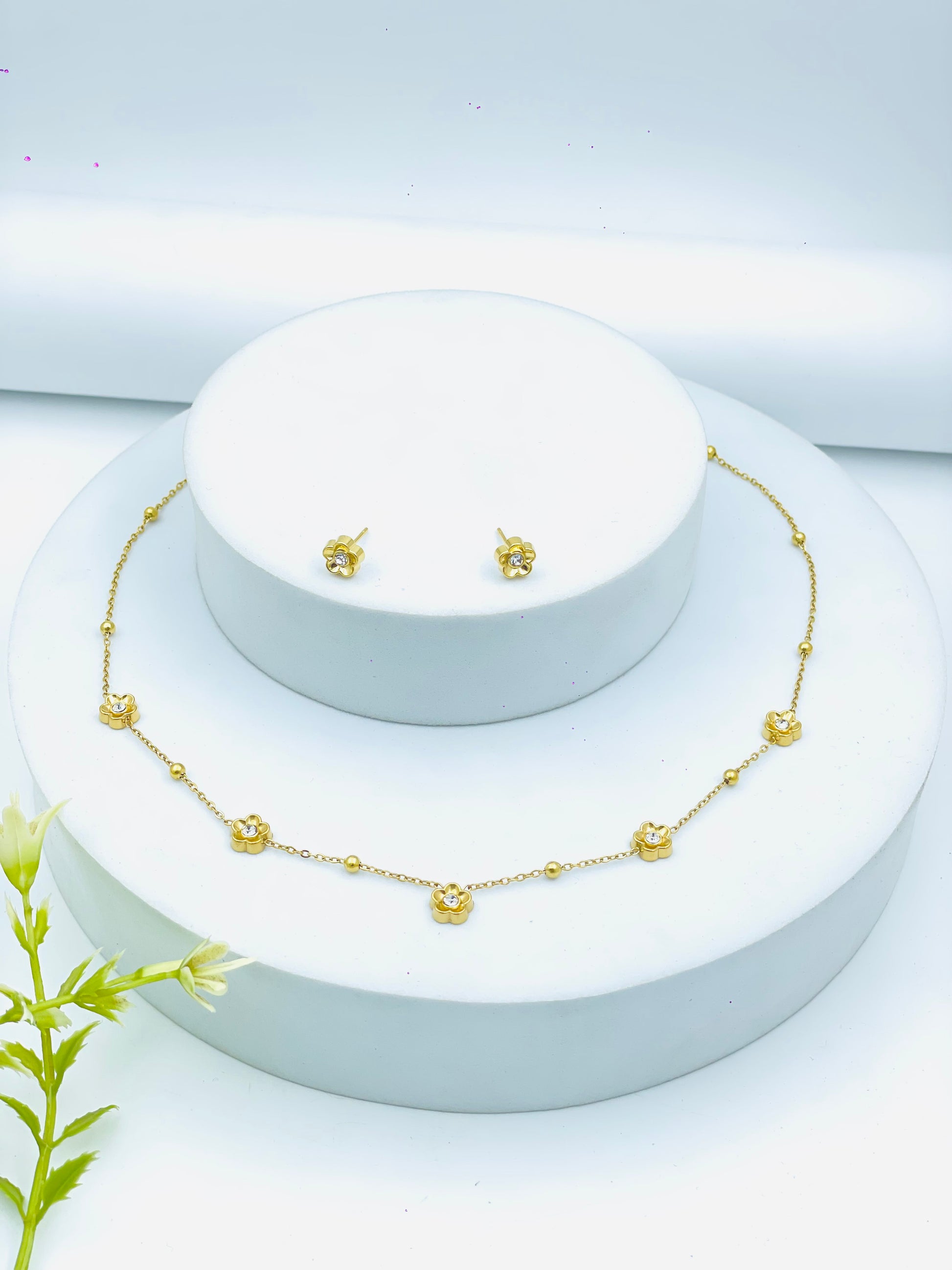 Gold Floral Necklace and Earring Set  Elegant Jewelry