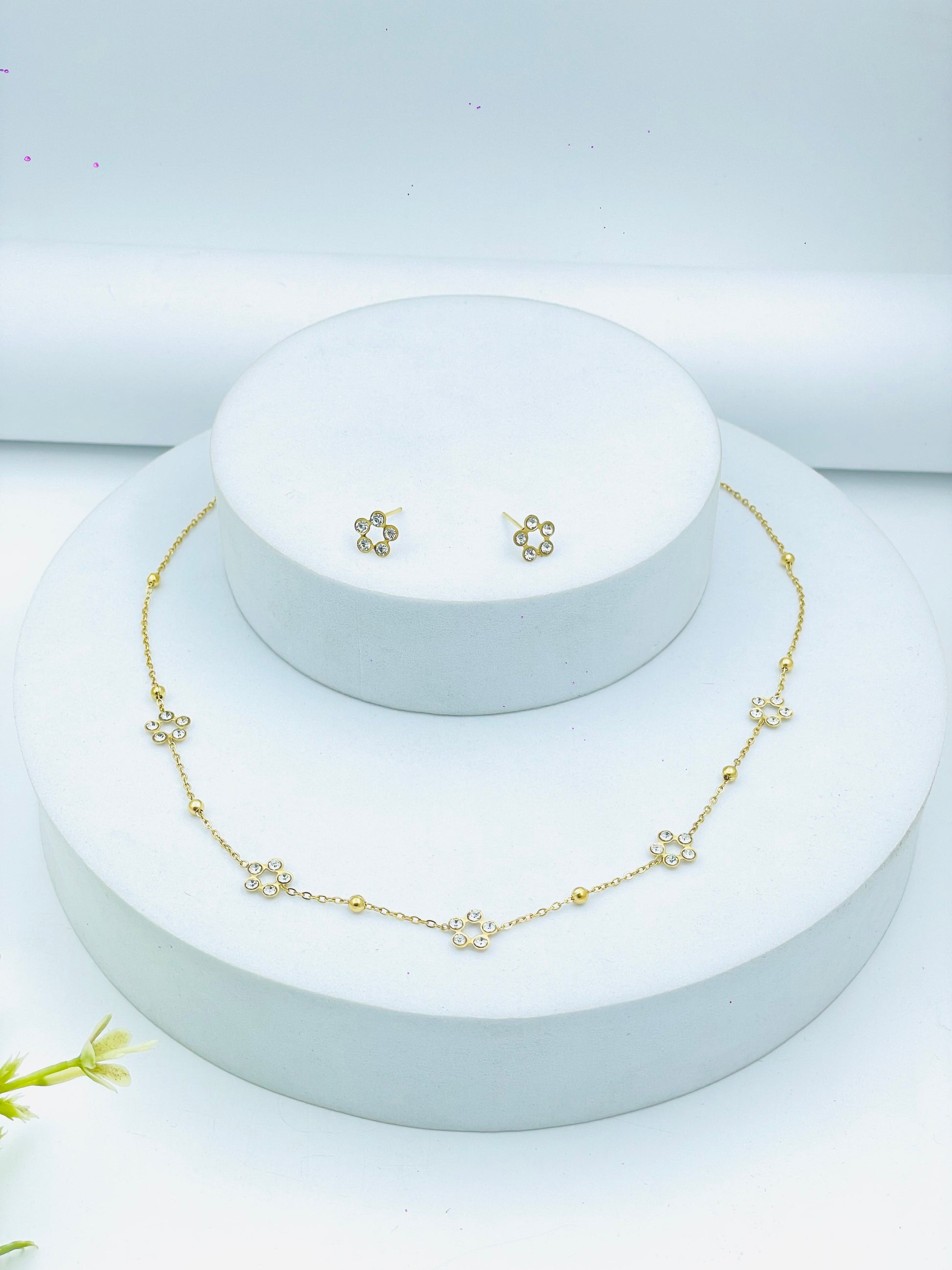 Elegant Gold Necklace and Earrings Set for Women