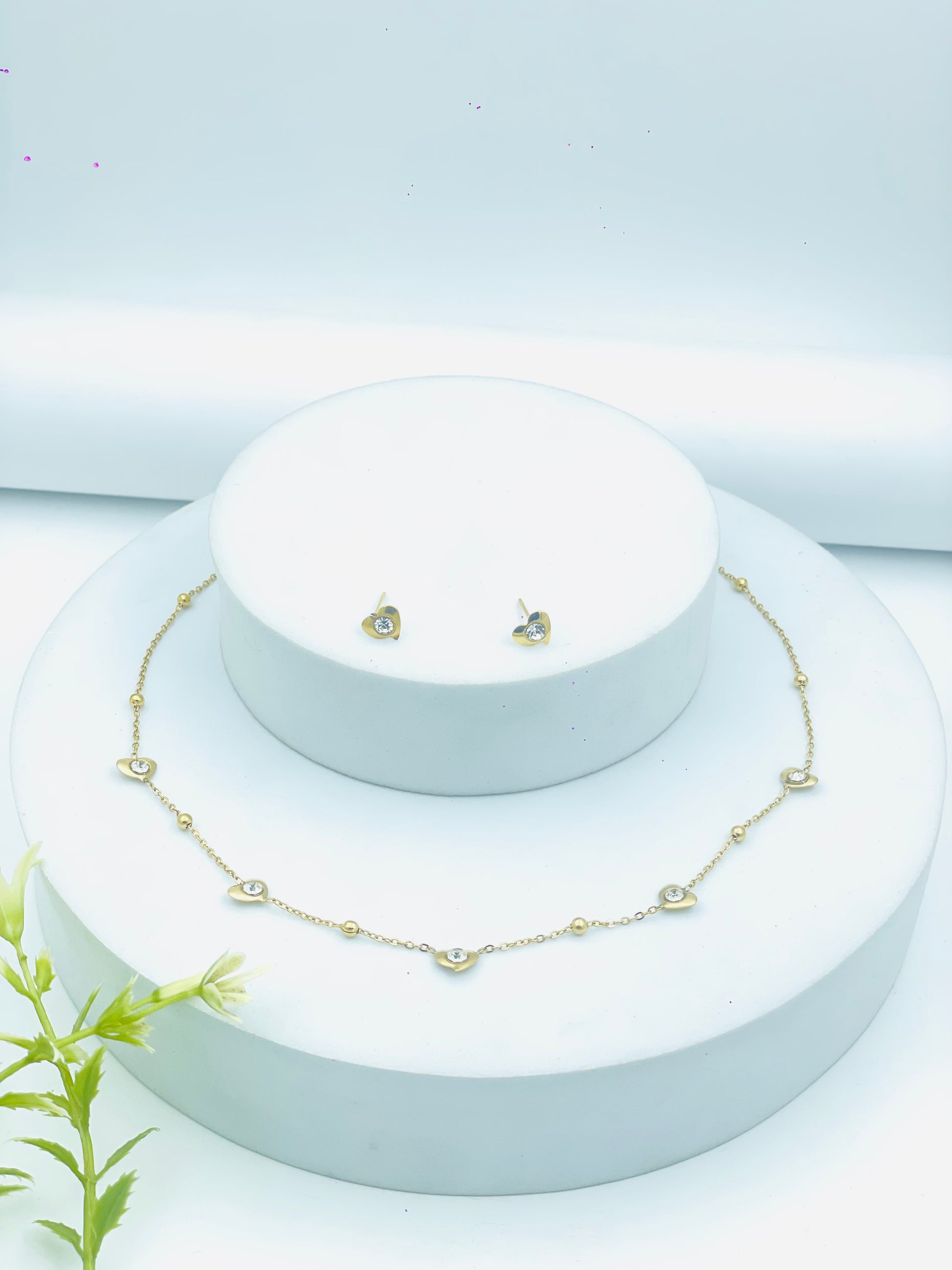 Elegant Gold Heart Jewelry Set  Necklace and Earrings