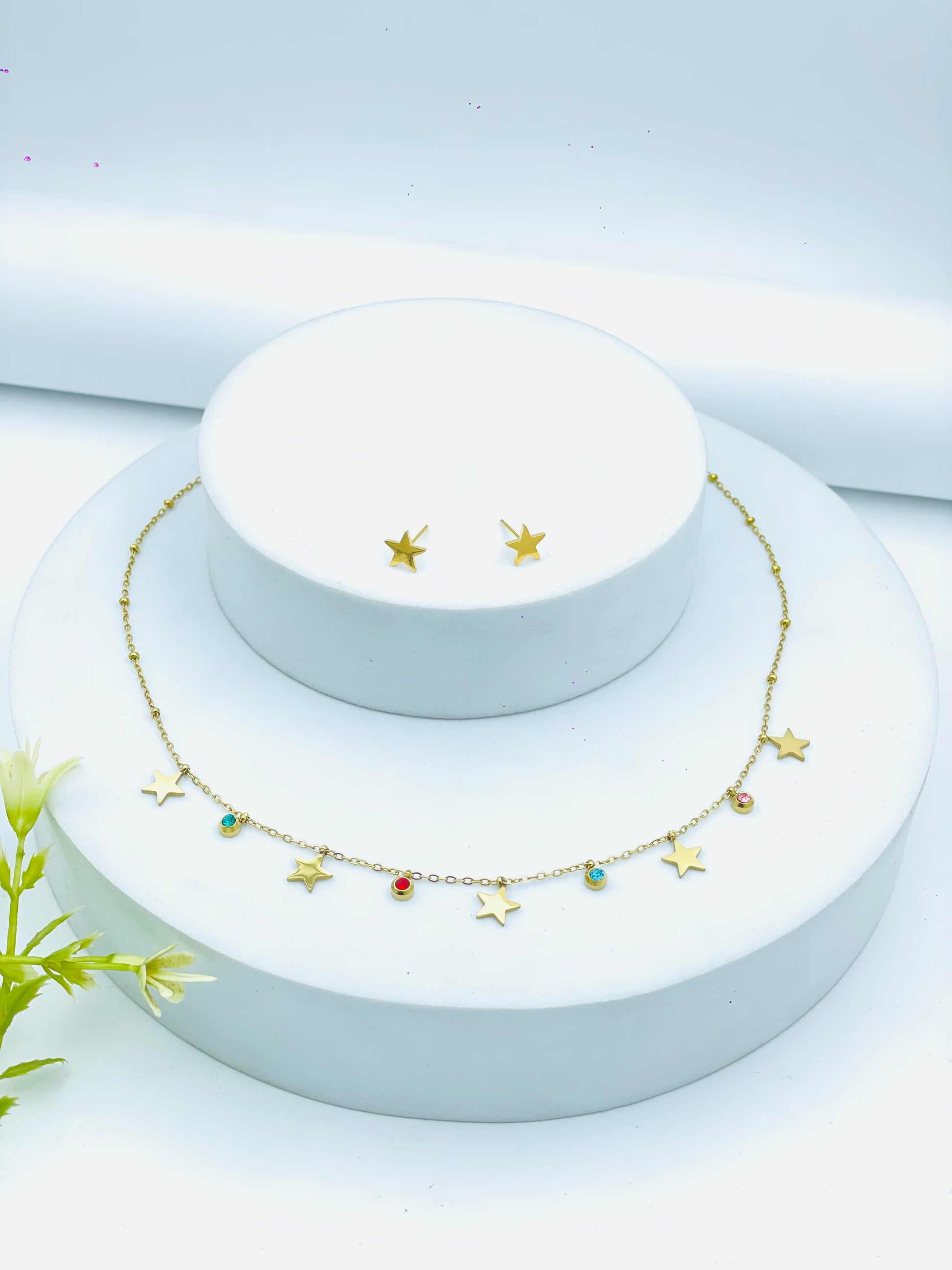 Elegant Gold Star Jewelry Set  Necklace and Earrings