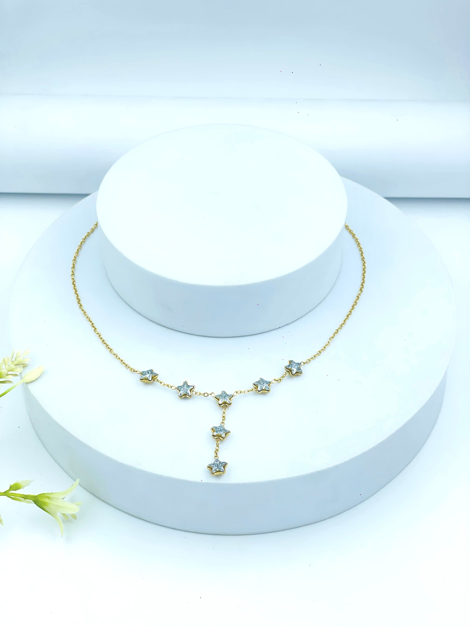 Elegant Gold Star Necklace with Crystal Accents