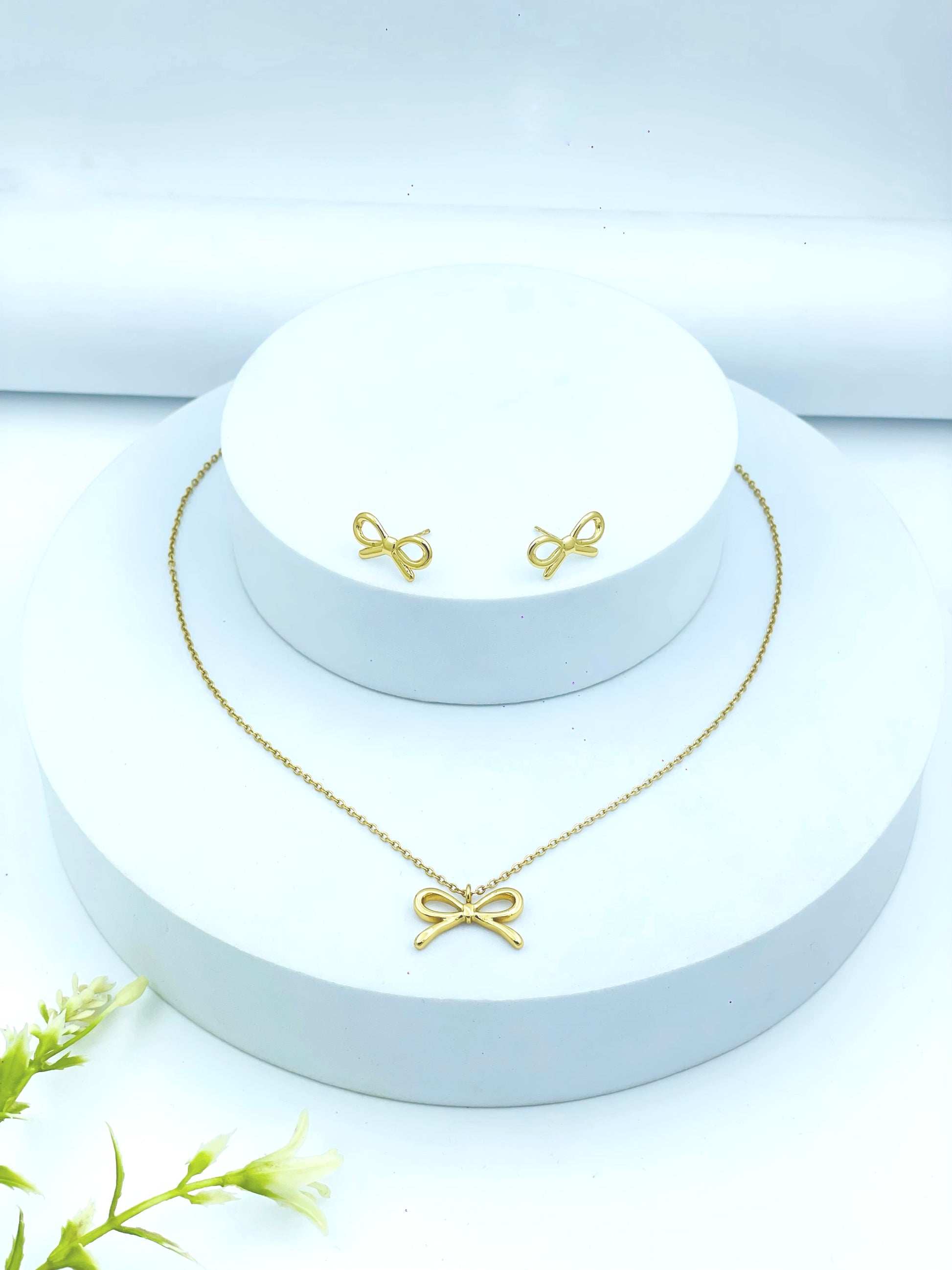 Elegant Gold Bow Knot Jewelry Set  Necklace  Earrings