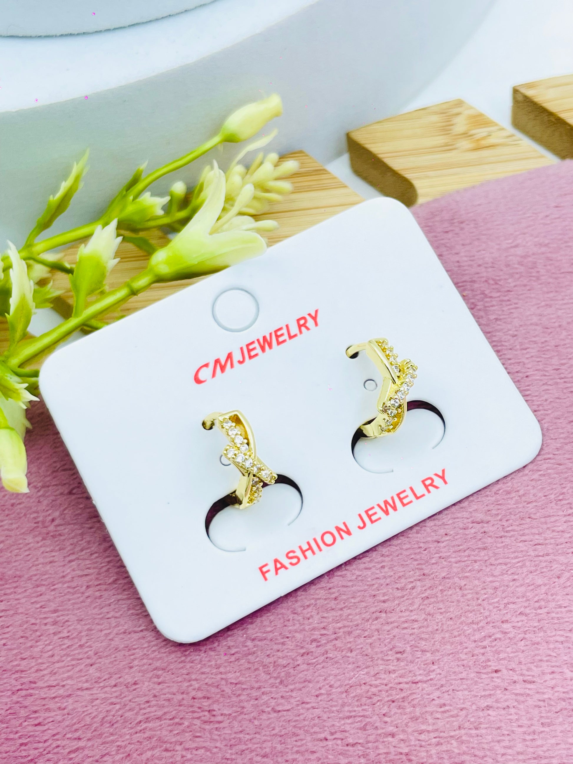 Elegant Goldtone Dolphin Earrings  . Jewelry