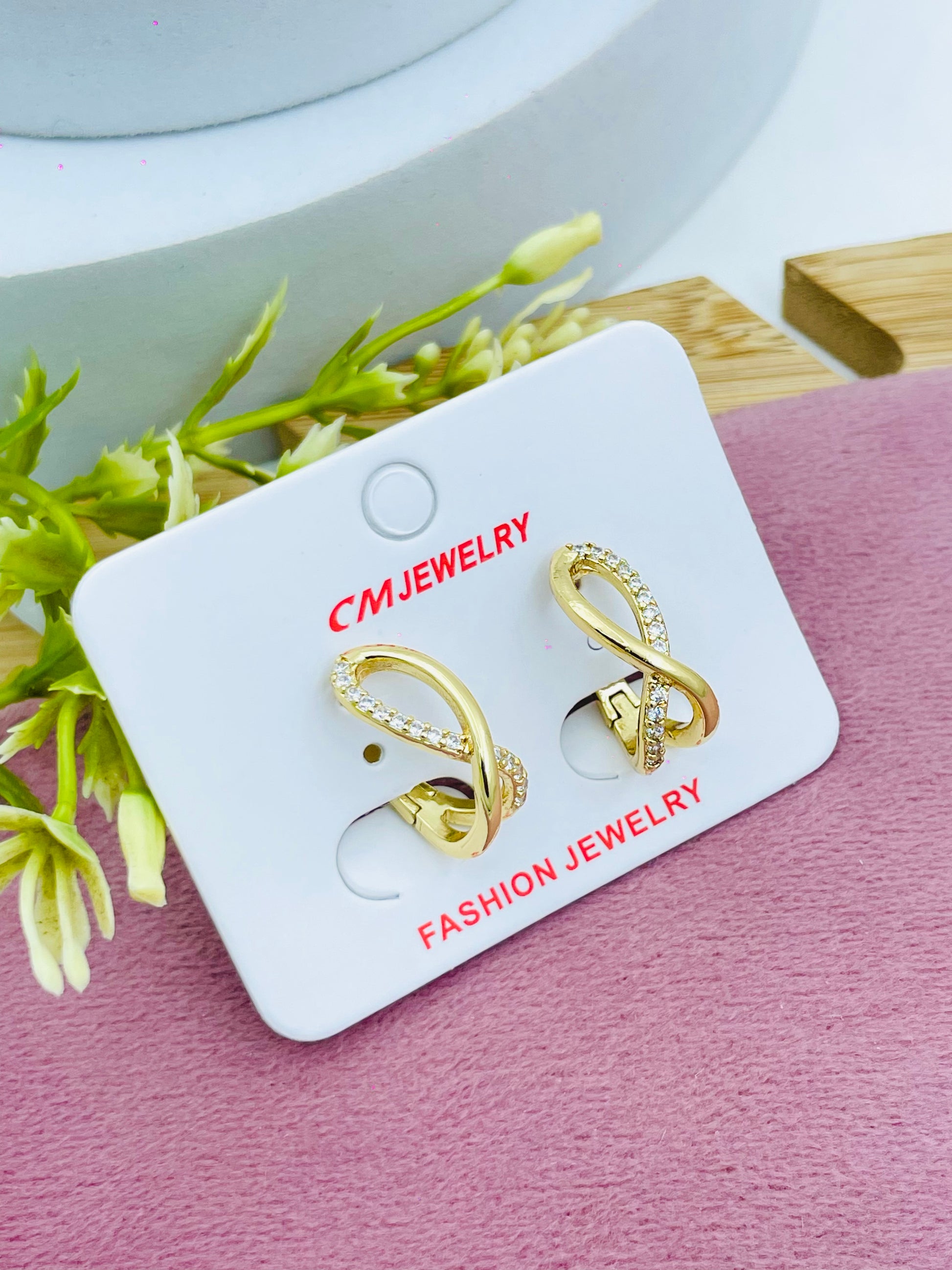 Stylish Gold Twist Crystal Earrings Jewelry