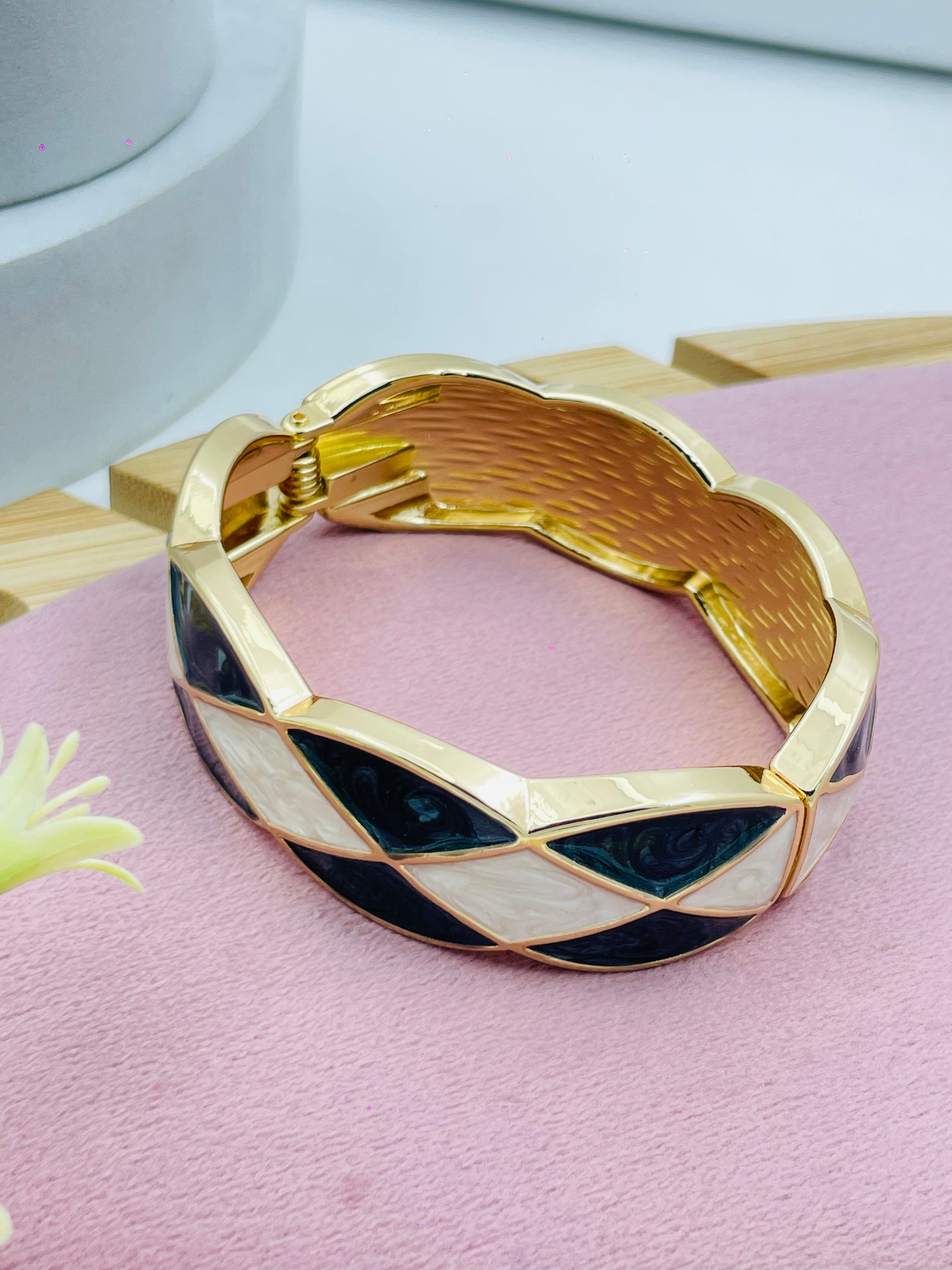 Stylish Geometric Enamel Bangle Bracelet  Fashion Jewelry