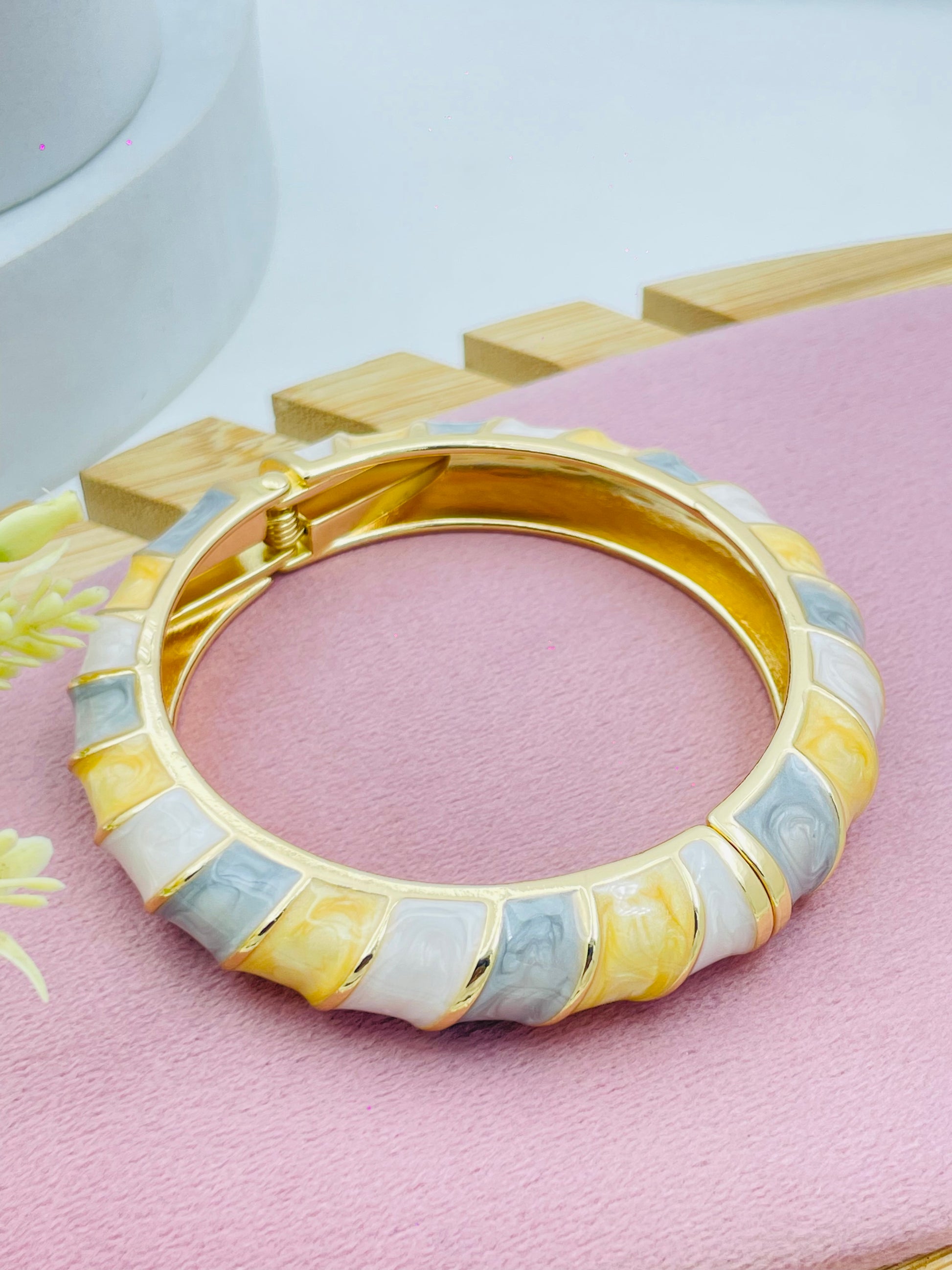 Stylish Multicolor Enamel Bangle Bracelet