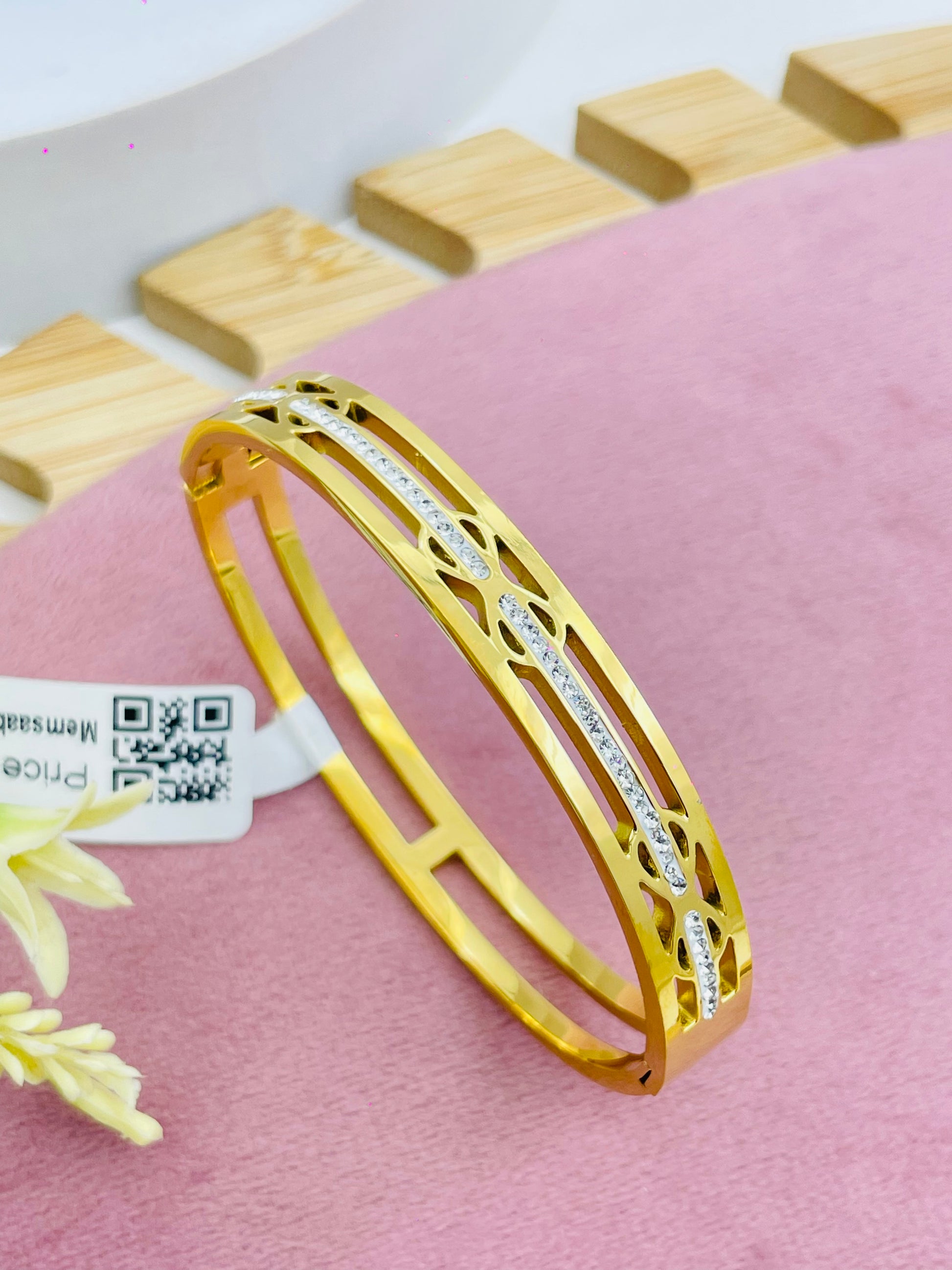 Elegant Gold and Silver Inlay Bangle  Timeless Jewelry