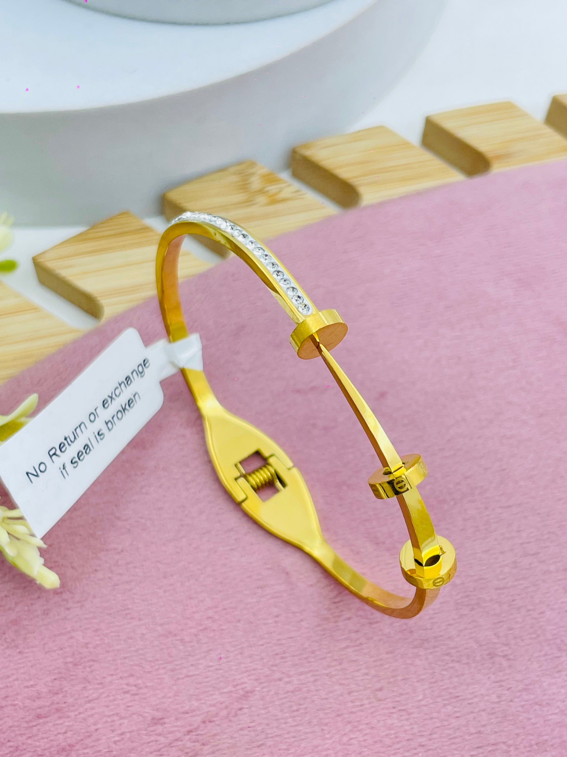 Elegant Gold OpenEnd Screw Bangle with Diamond Accents