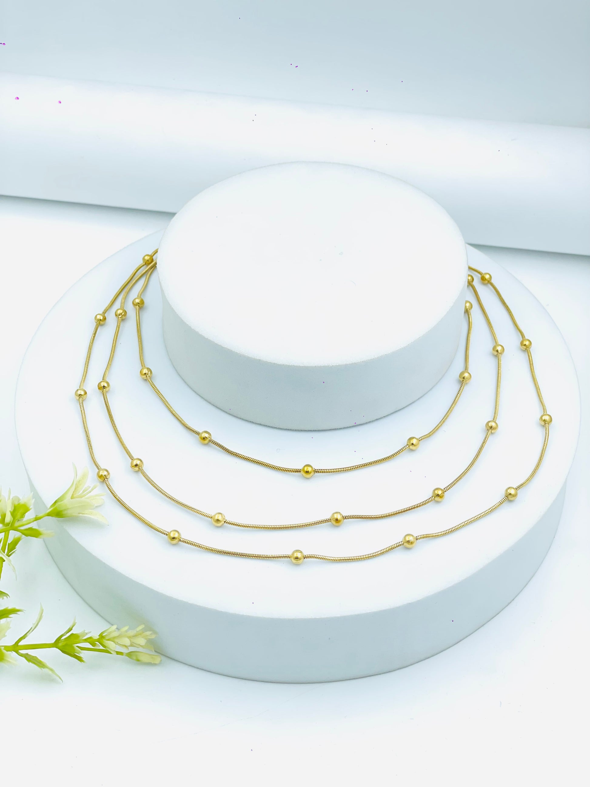 Elegant Gold Beaded Necklace  Simple and Stylish