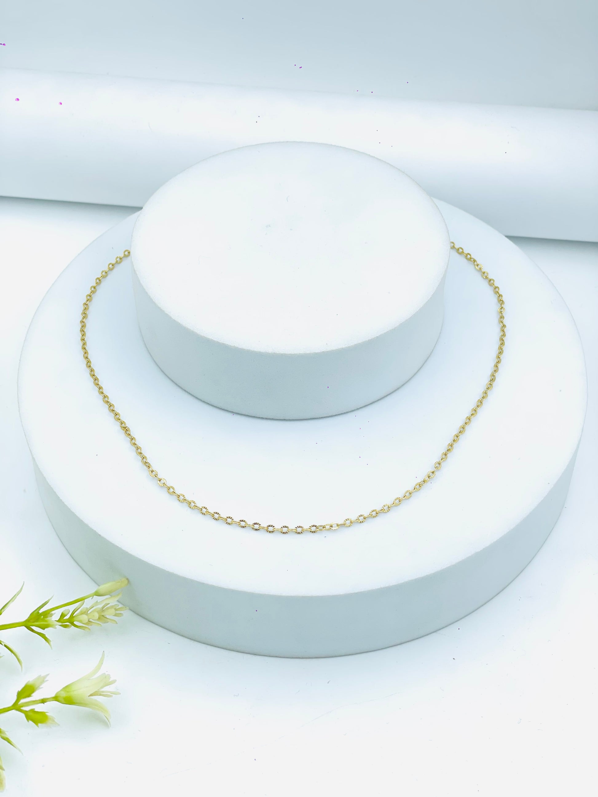 Elegant Gold Chain Necklace  Timeless Style