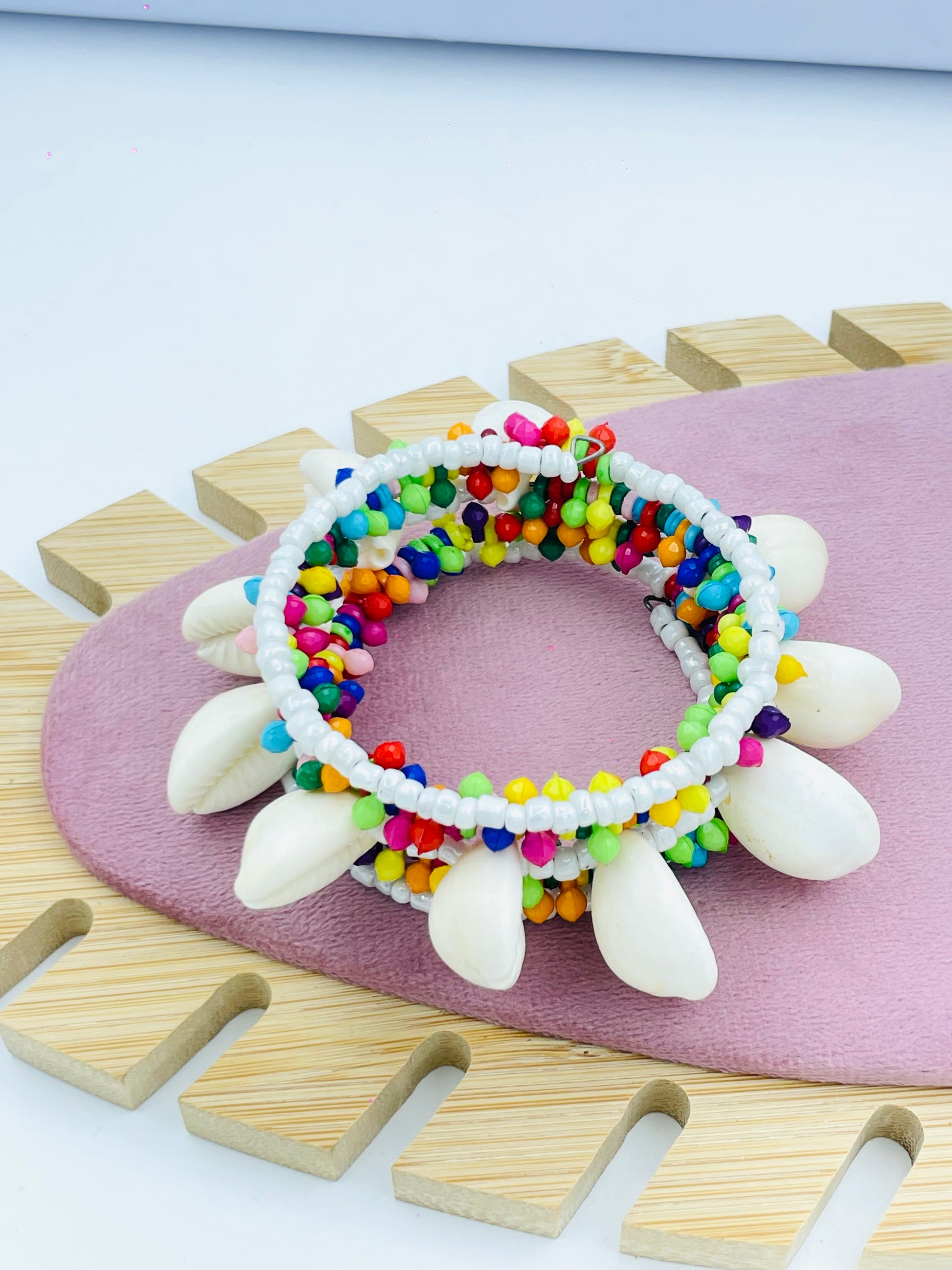 Vibrant Beaded Bracelet with Shell Accents