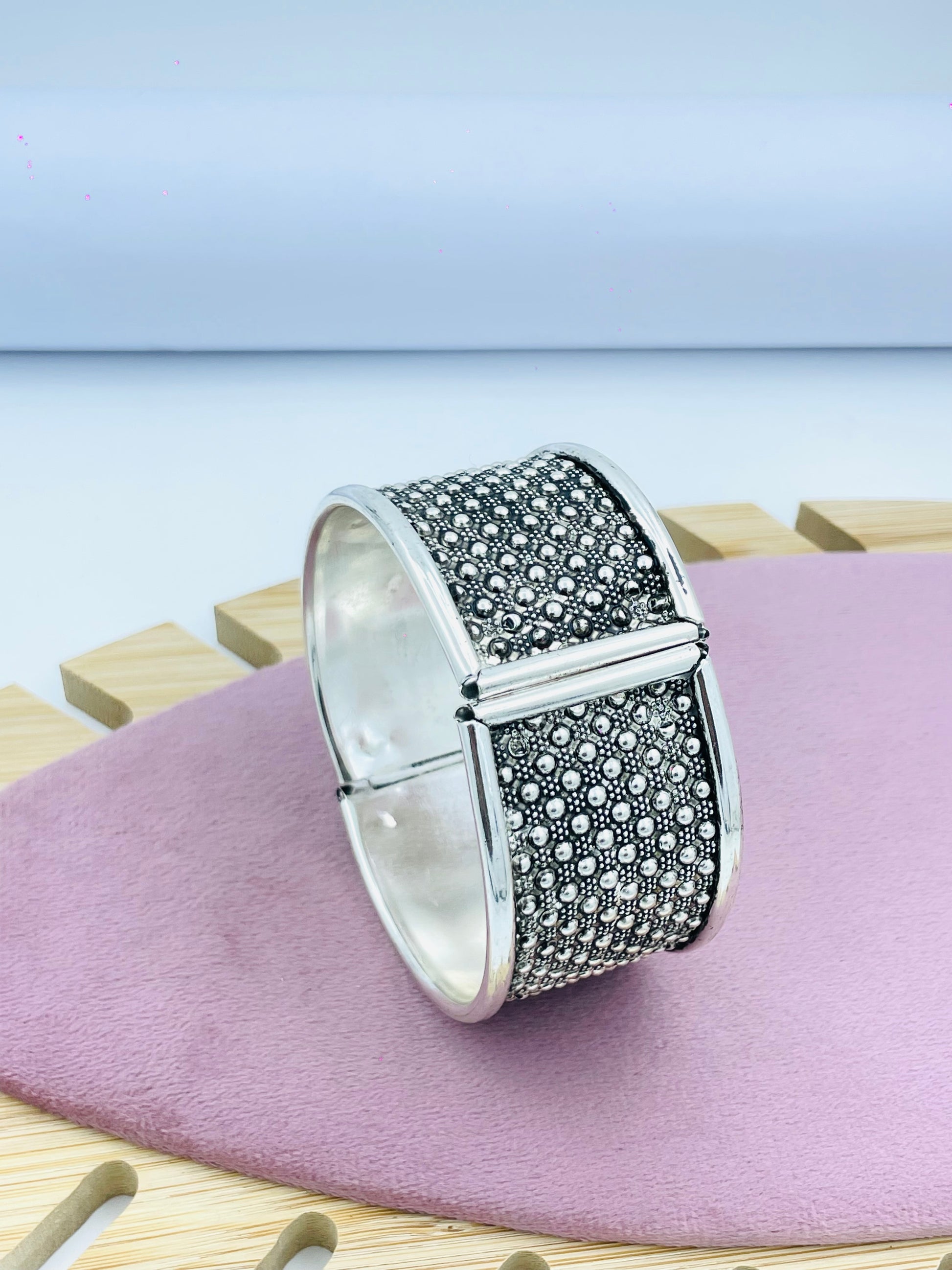 Elegant Silver Ornate Wide Bracelet for Stylish Accessory