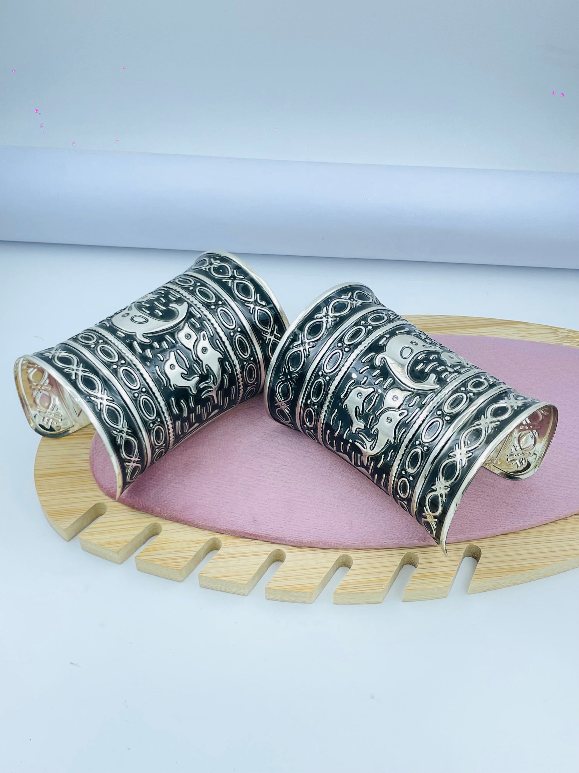 Elegant Handcrafted Silver Cuff Bracelets 1 Piece