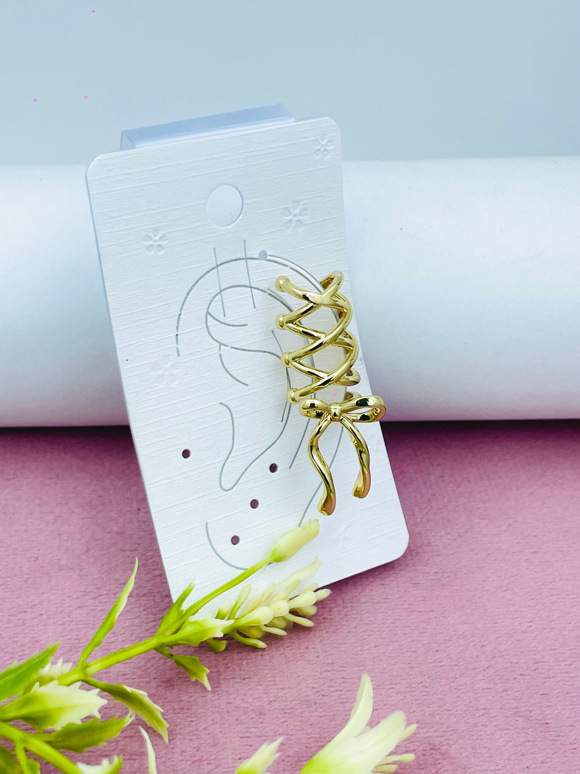 Elegant Gold Plated Wire Design Earring  Stylish Jewelry