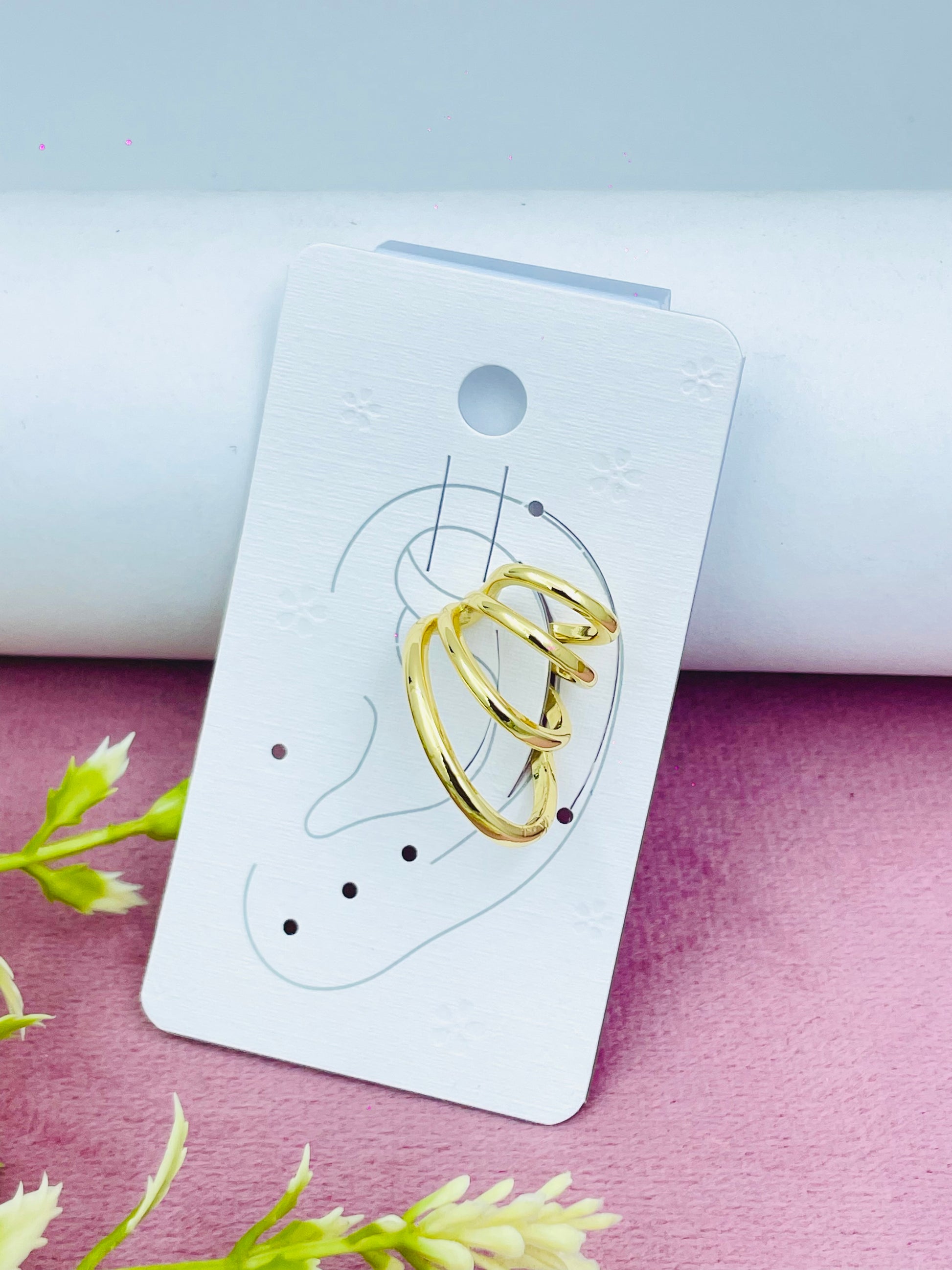 Elegant Gold Tone Ear Cuff Jewelry