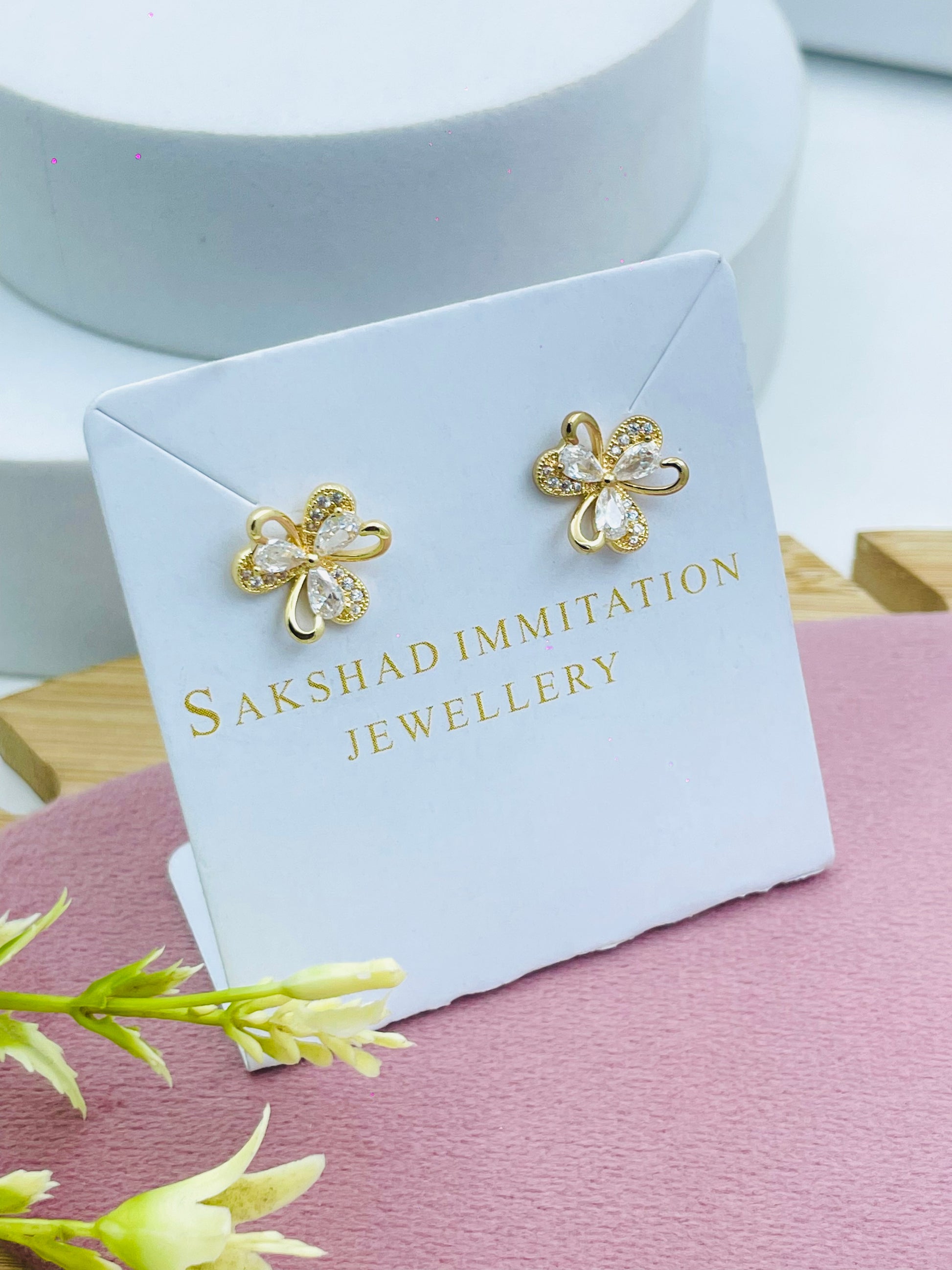Elegant Gold Floral Diamond Stud Earrings