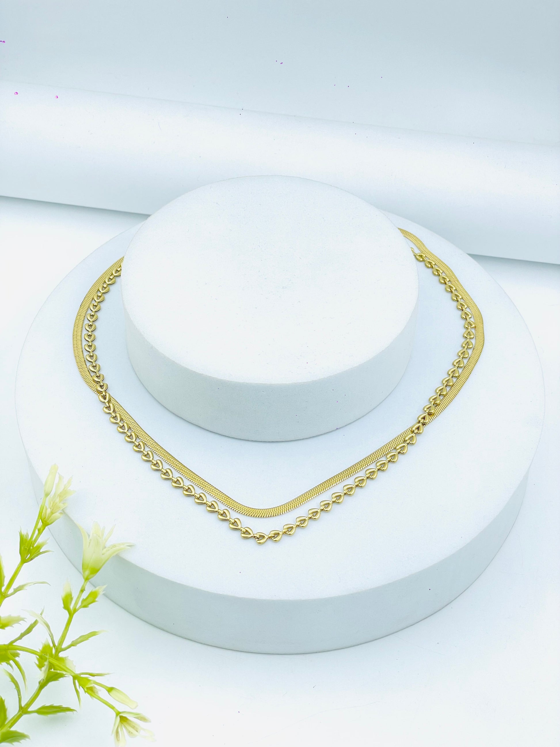 Elegant Gold Herringbone Chain Necklace