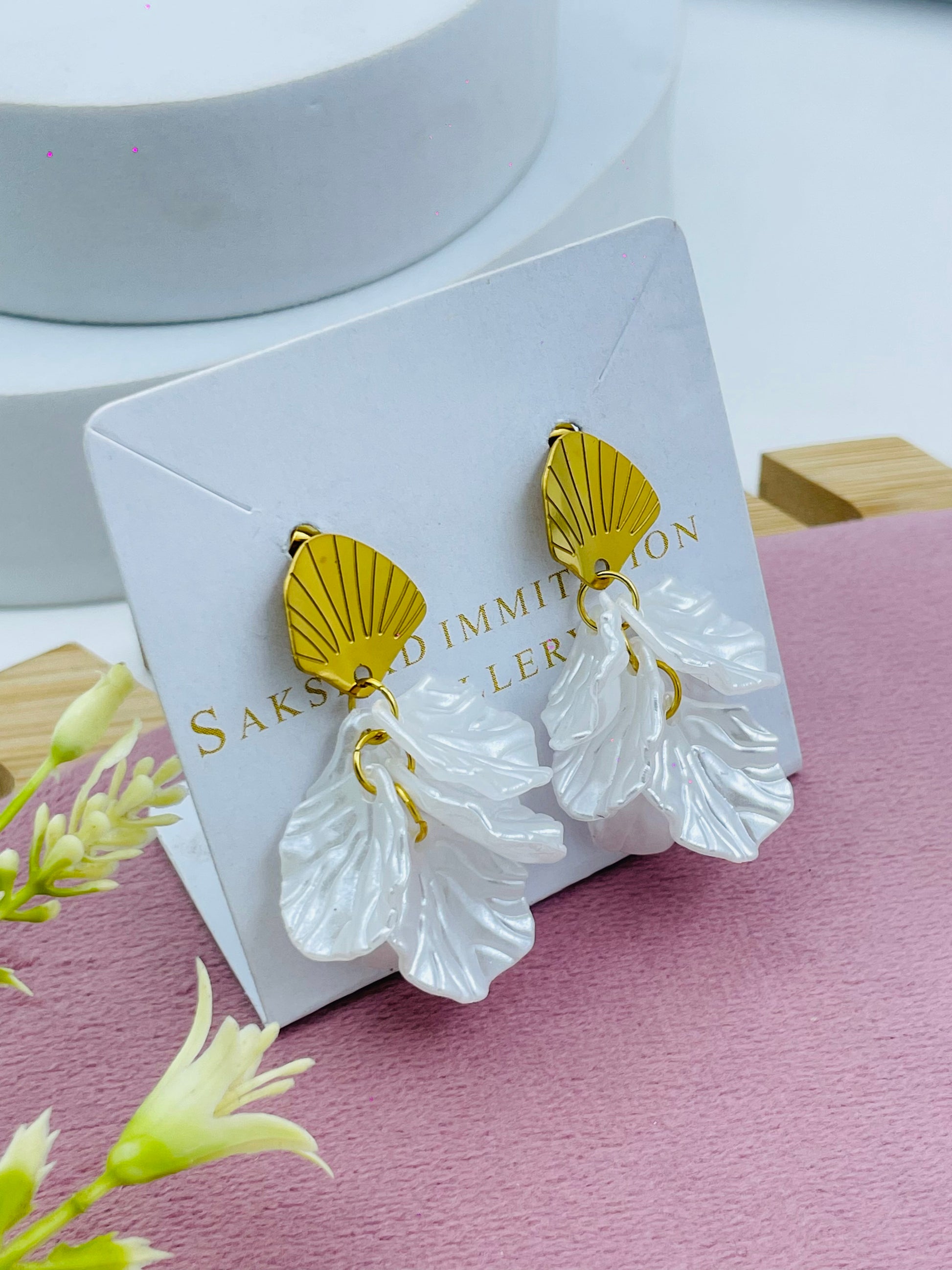 Elegant White Leaf Drop Earrings  Perfect for Any Occasion