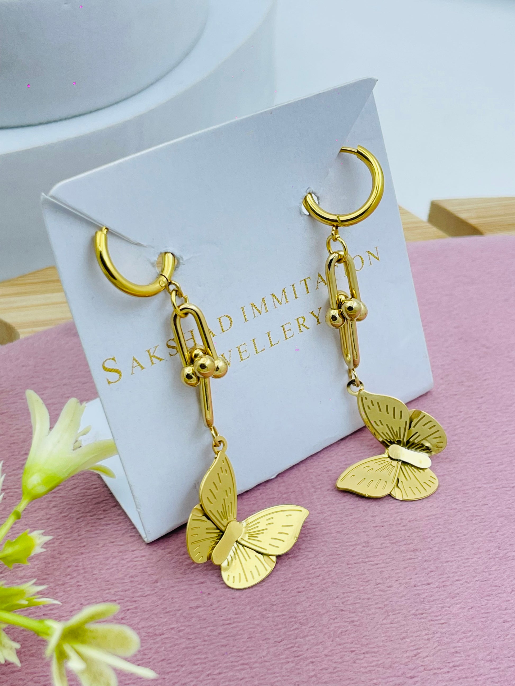Elegant Gold Butterfly Drop Earrings