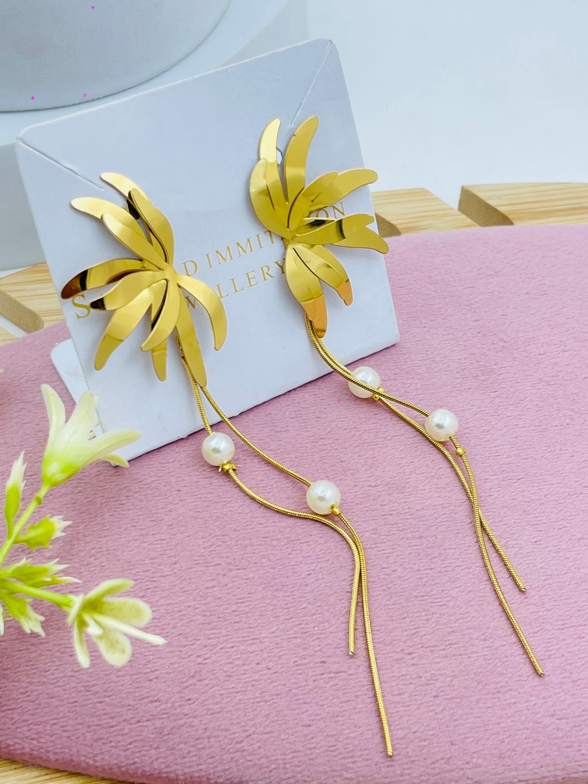 Elegant Gold Leaf Tassel Earrings with Pearls