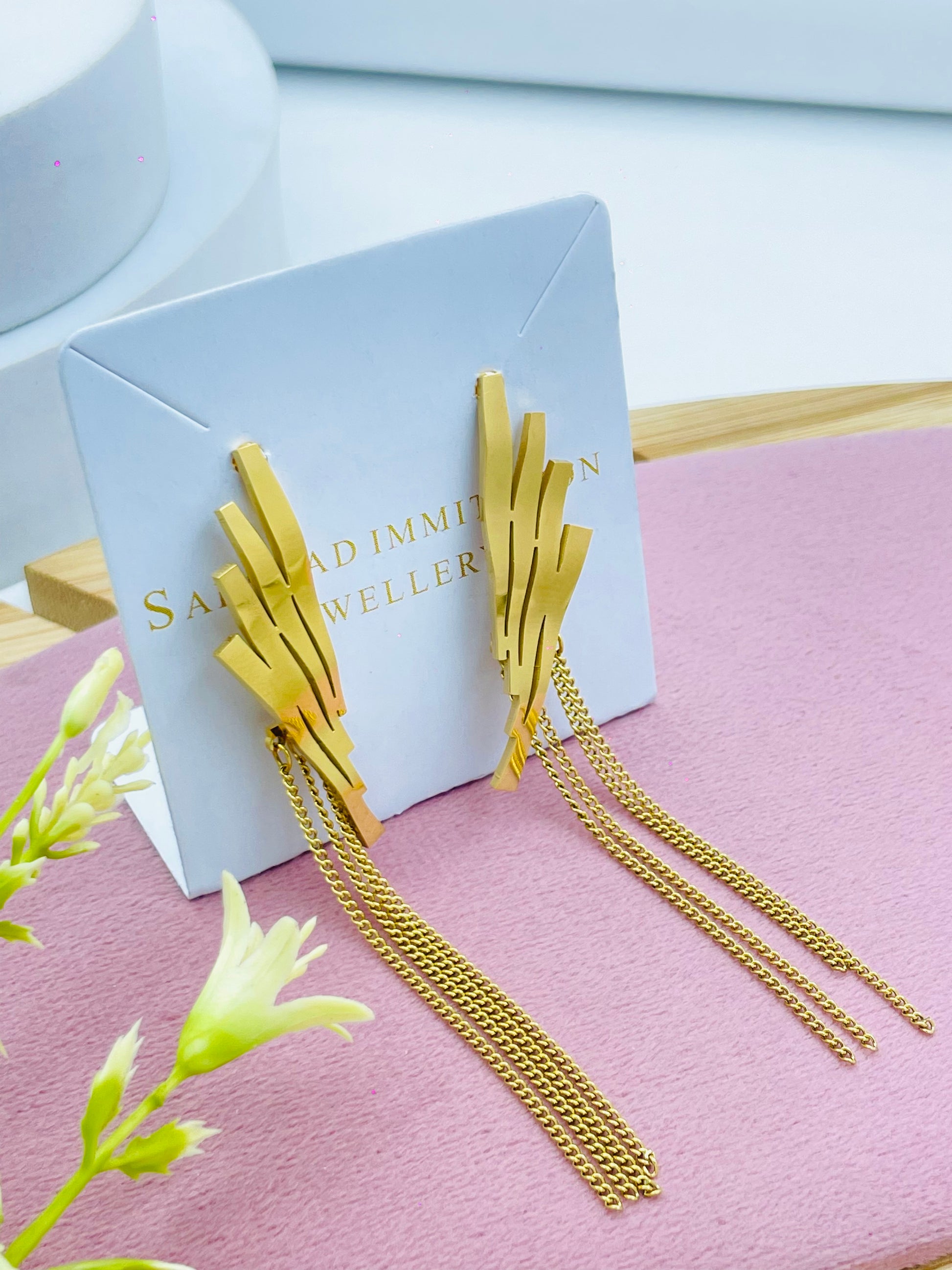 Elegant Gold Wing Fringe Earrings