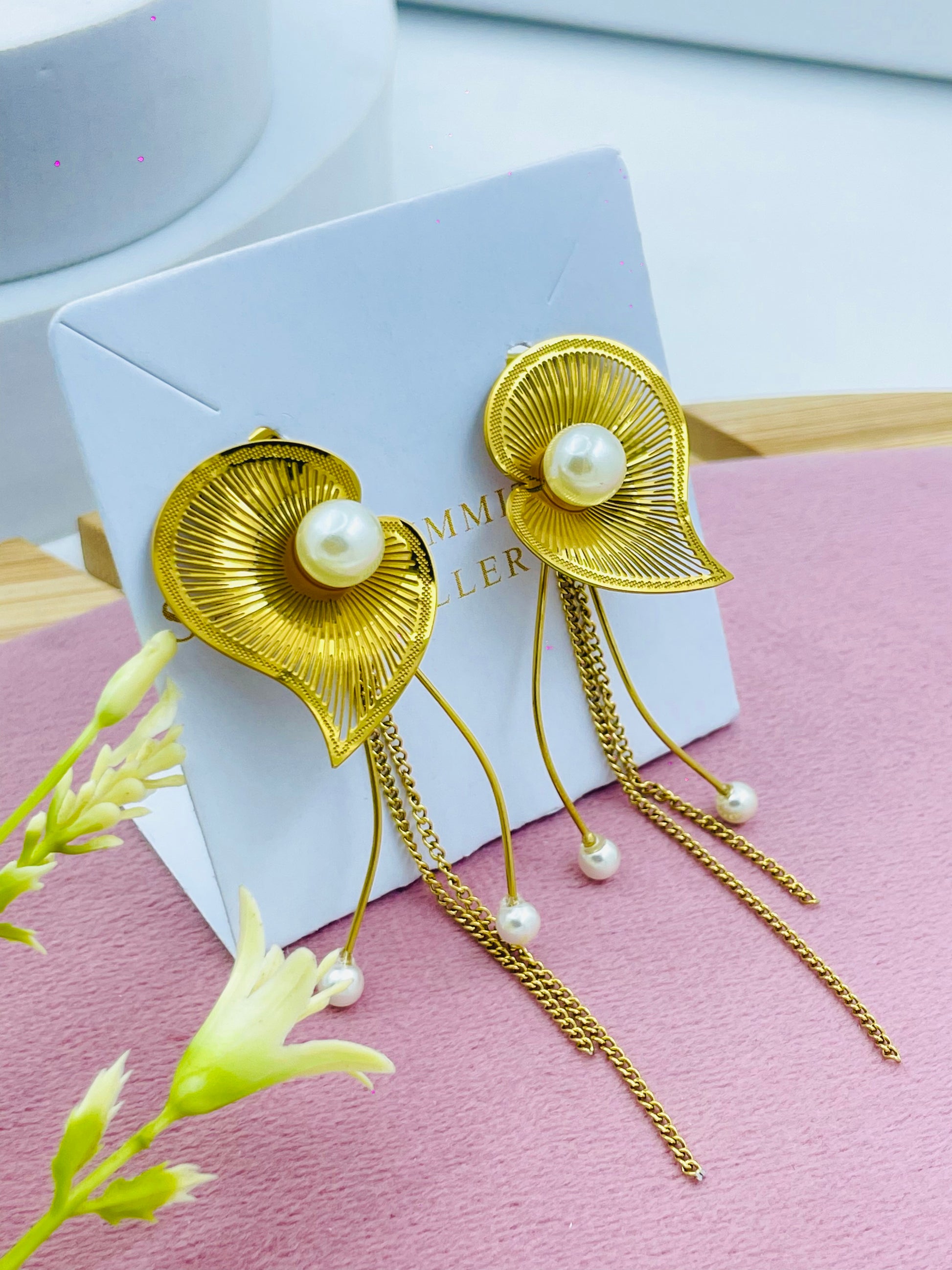 Stylish Gold Pearl Leaf Earrings  Glamorous Jewelry