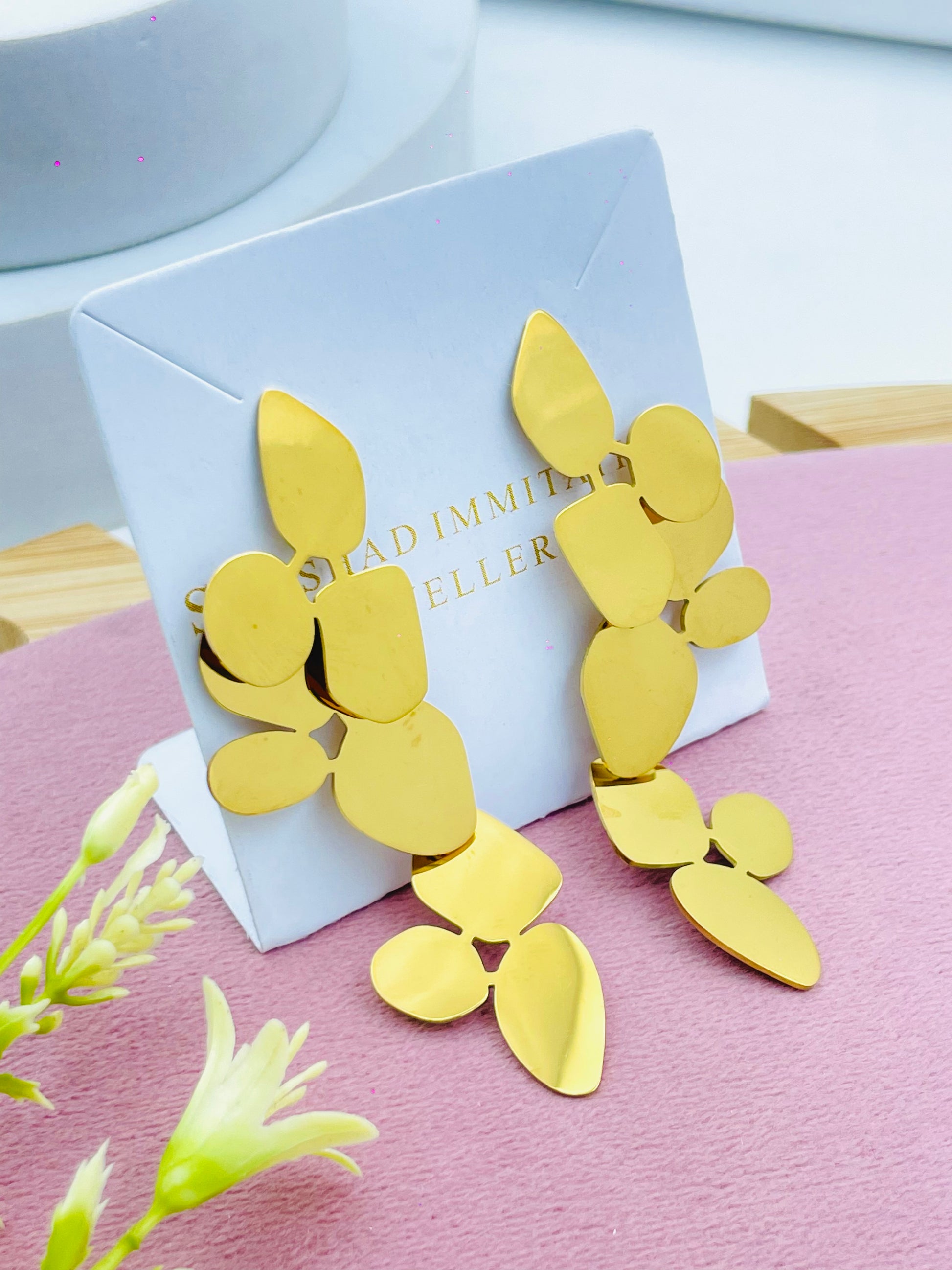 Elegant Gold Leaf Statement Earrings