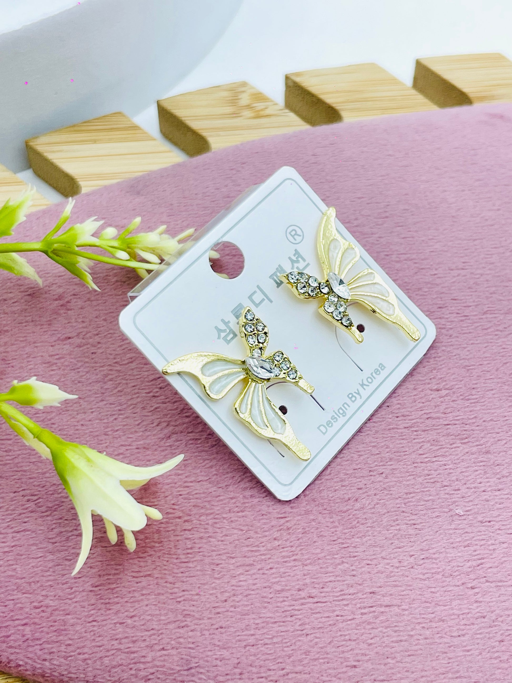 Elegant Butterfly Earrings with Rhinestones