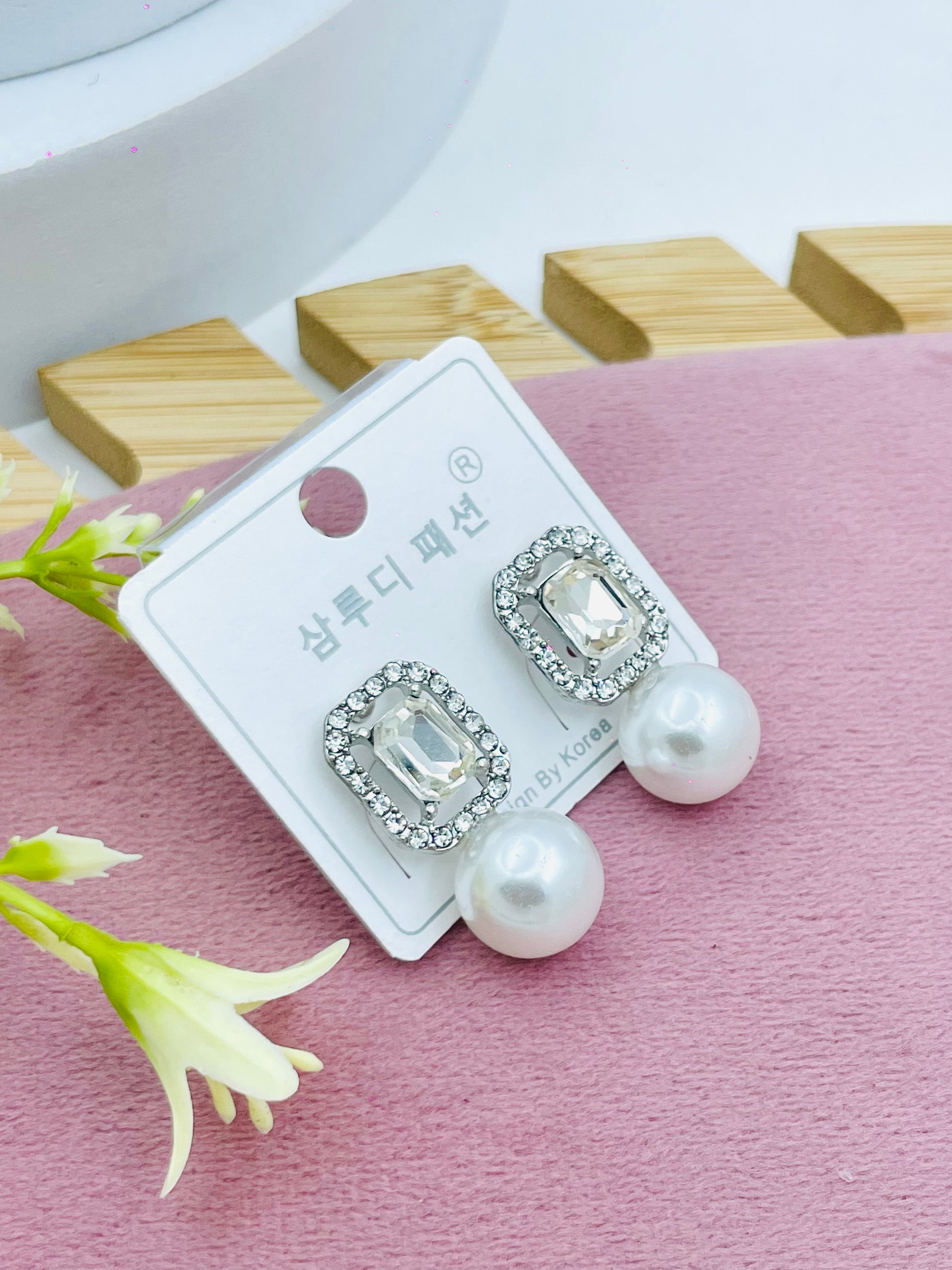 Elegant Rhinestone and Pearl Drop Earrings