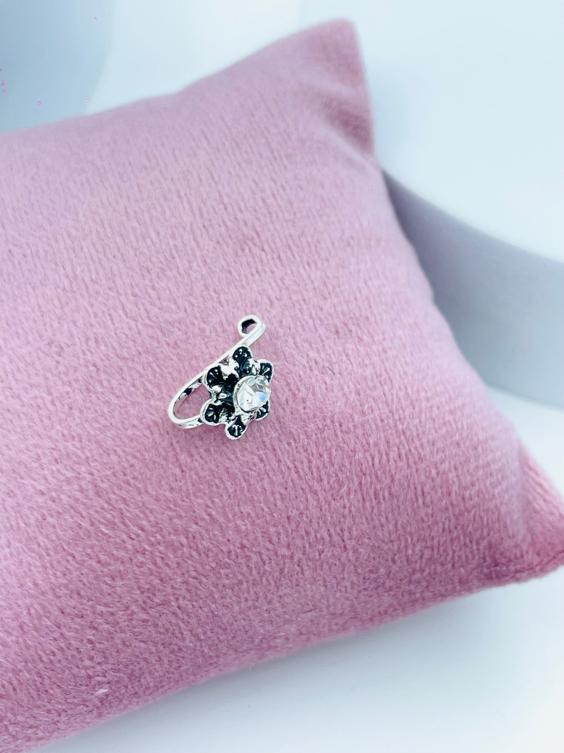 Elegant Silver Flower Toe nose pin with Crystal Center