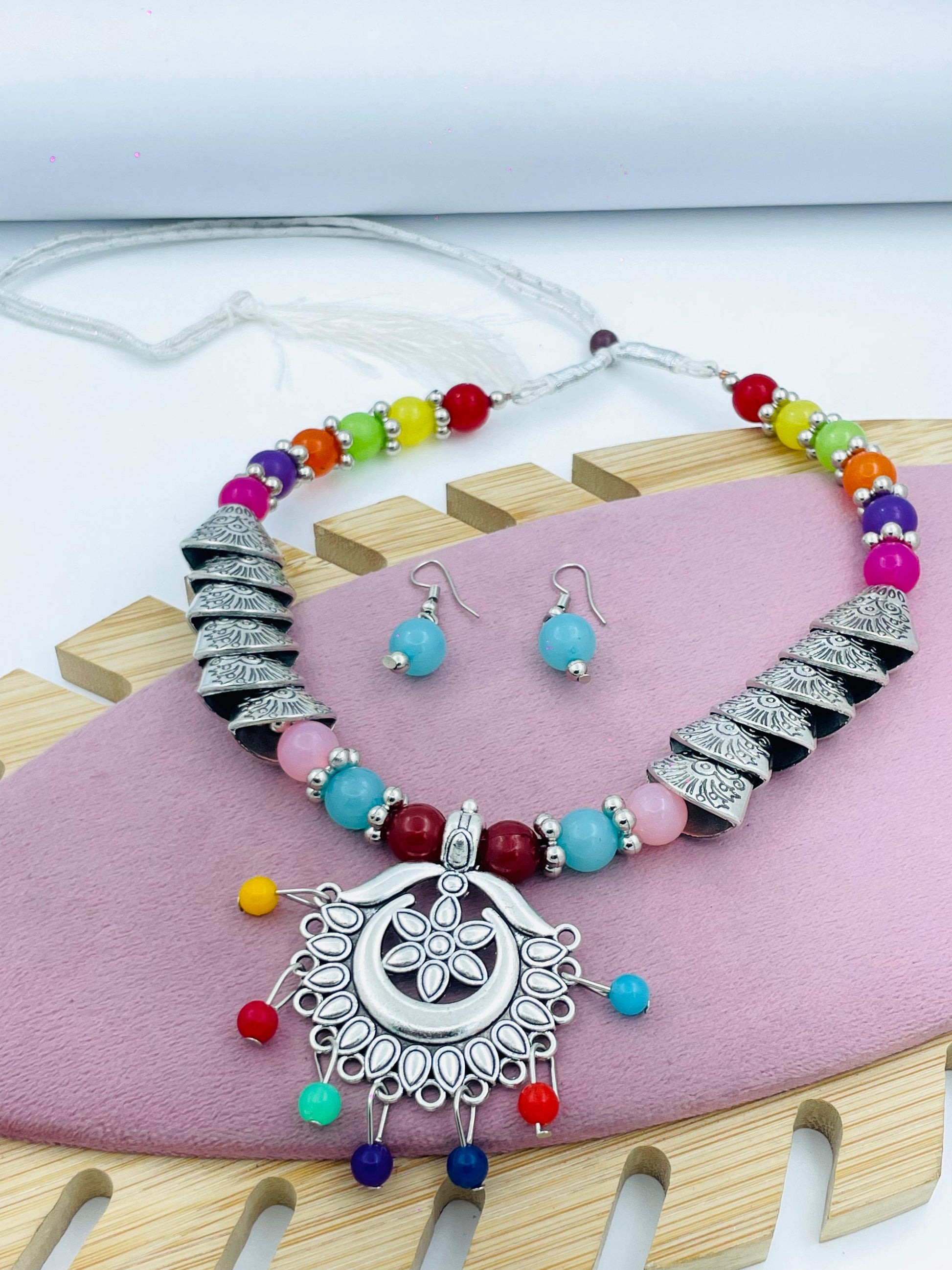 Vibrant Multicolor Beaded Necklace with Matching Earrings