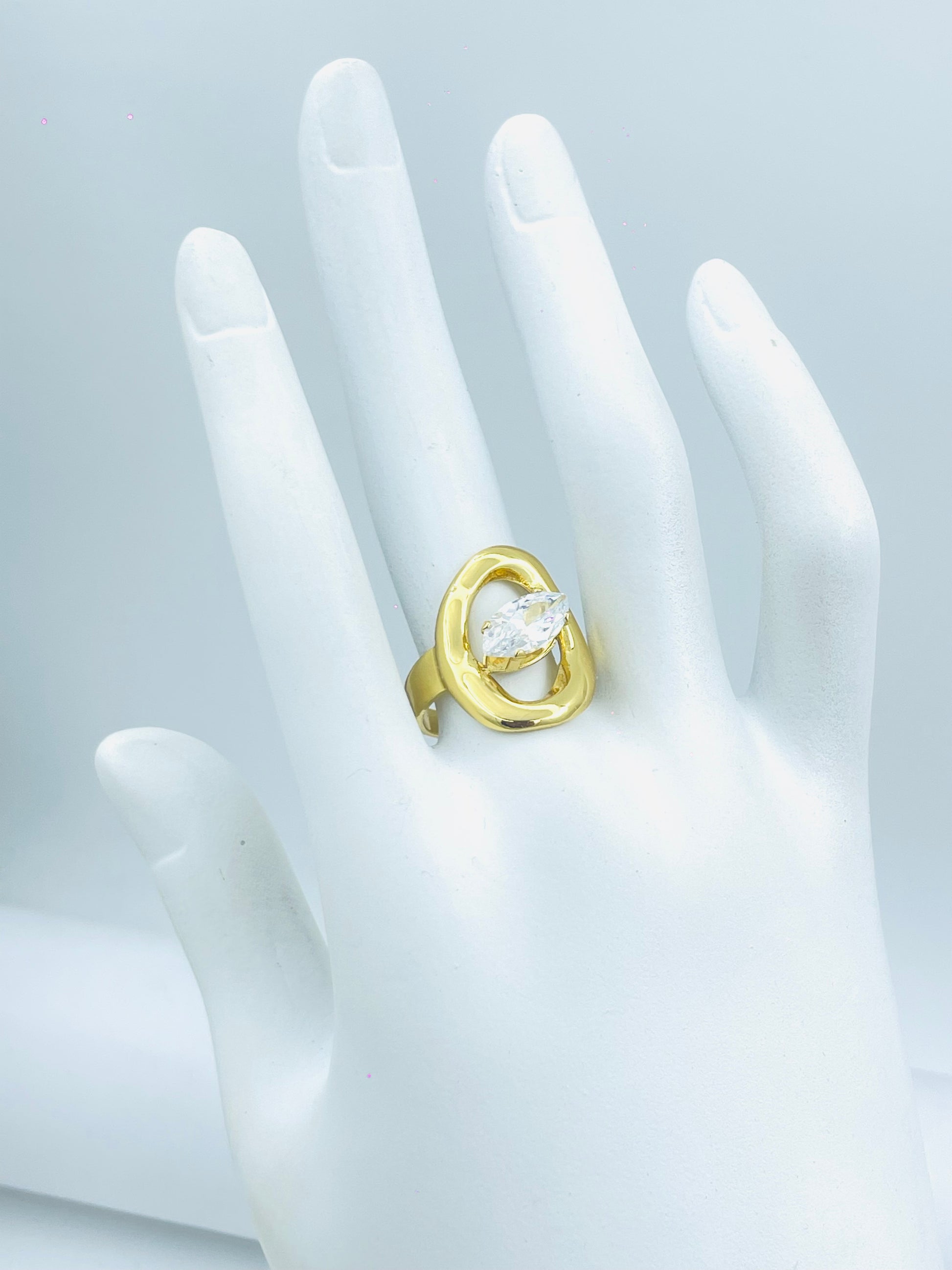 Elegant Gold and Silver Leaf Ring  Timeless Jewelry