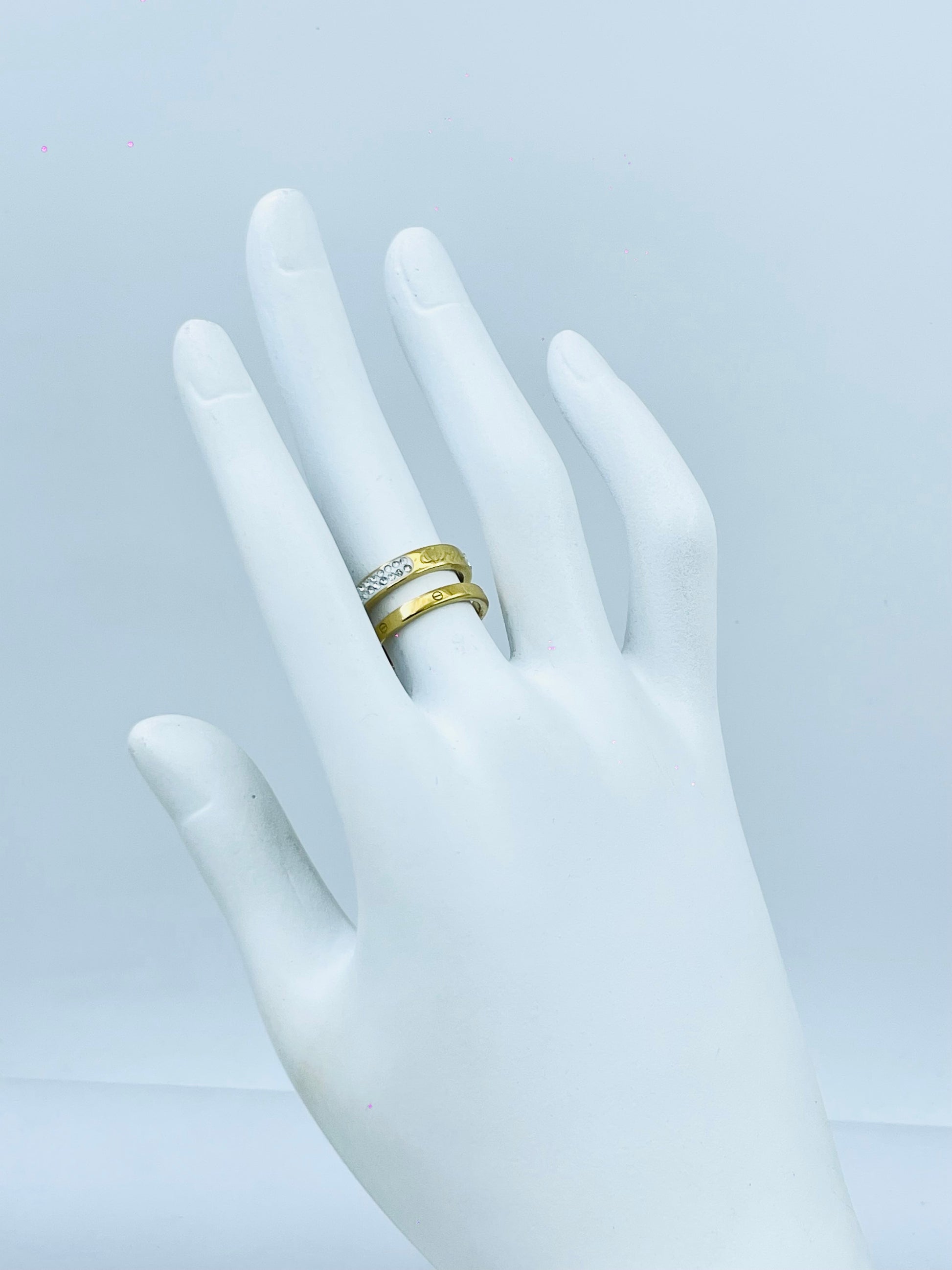 Stylish Gold and Silver Ring Set for Any Occasion