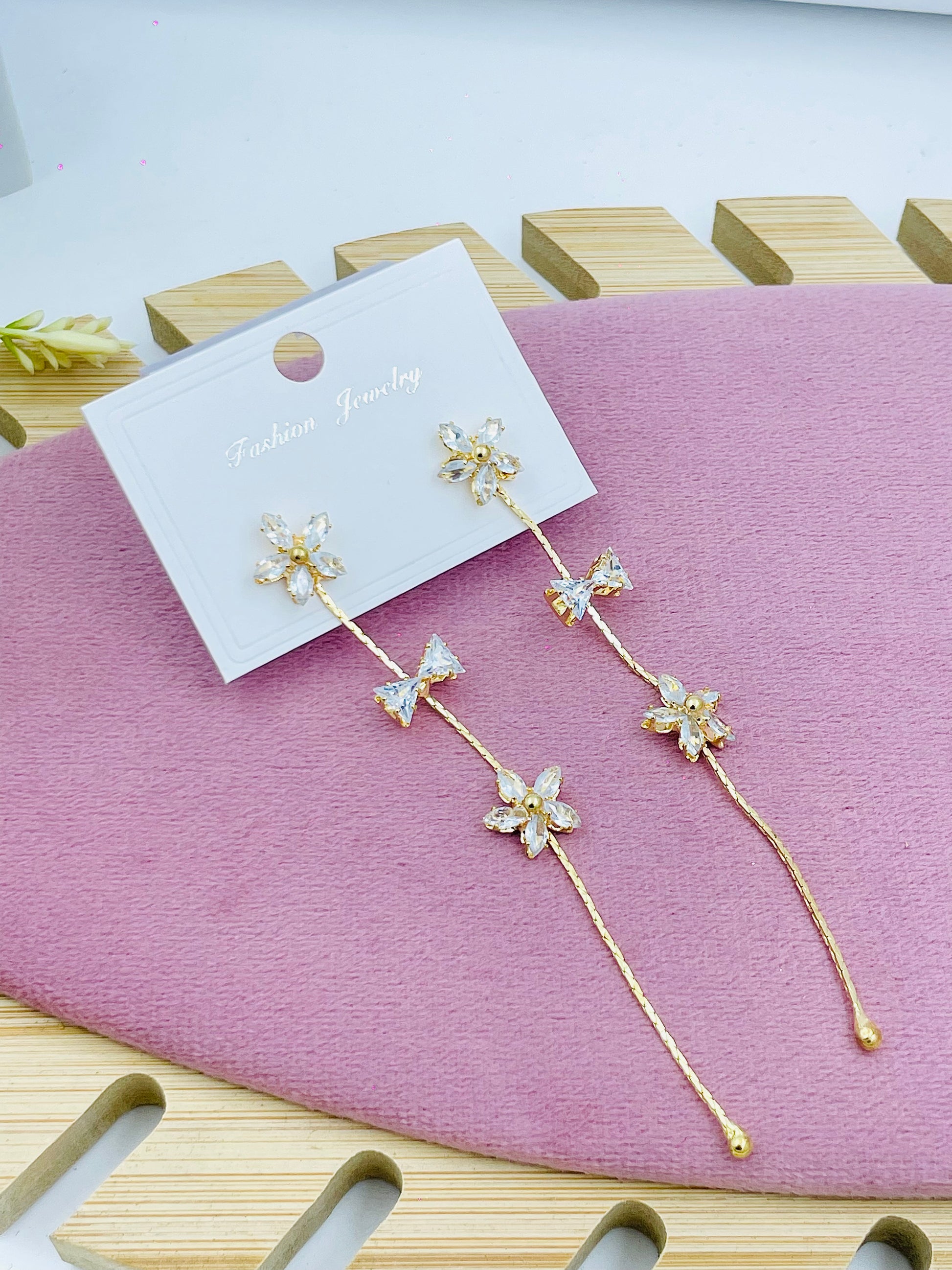 Elegant Gold Floral Long Drop Earrings  Fashion Jewelry