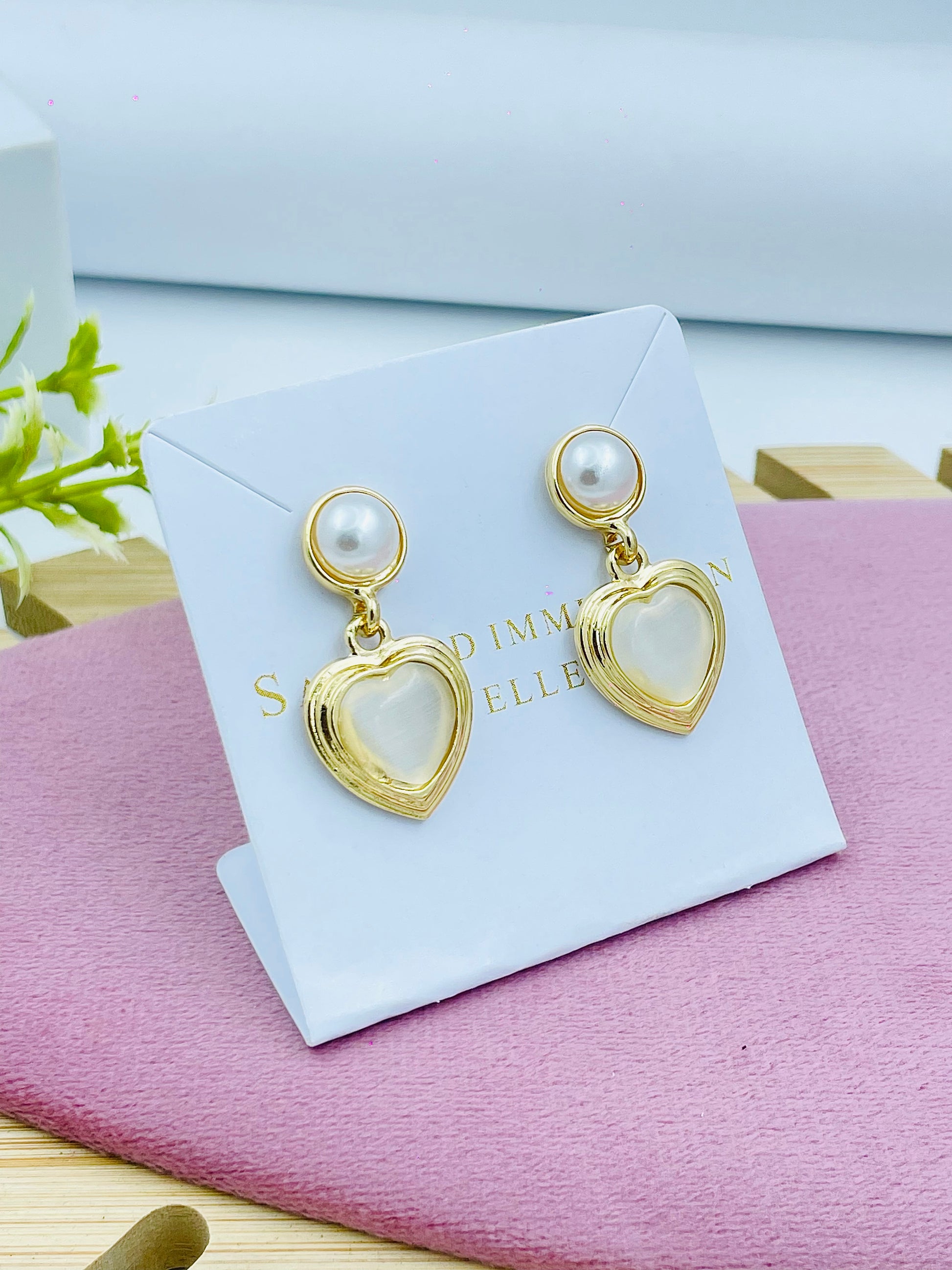 Elegant Gold Heart and Pearl Drop Earrings
