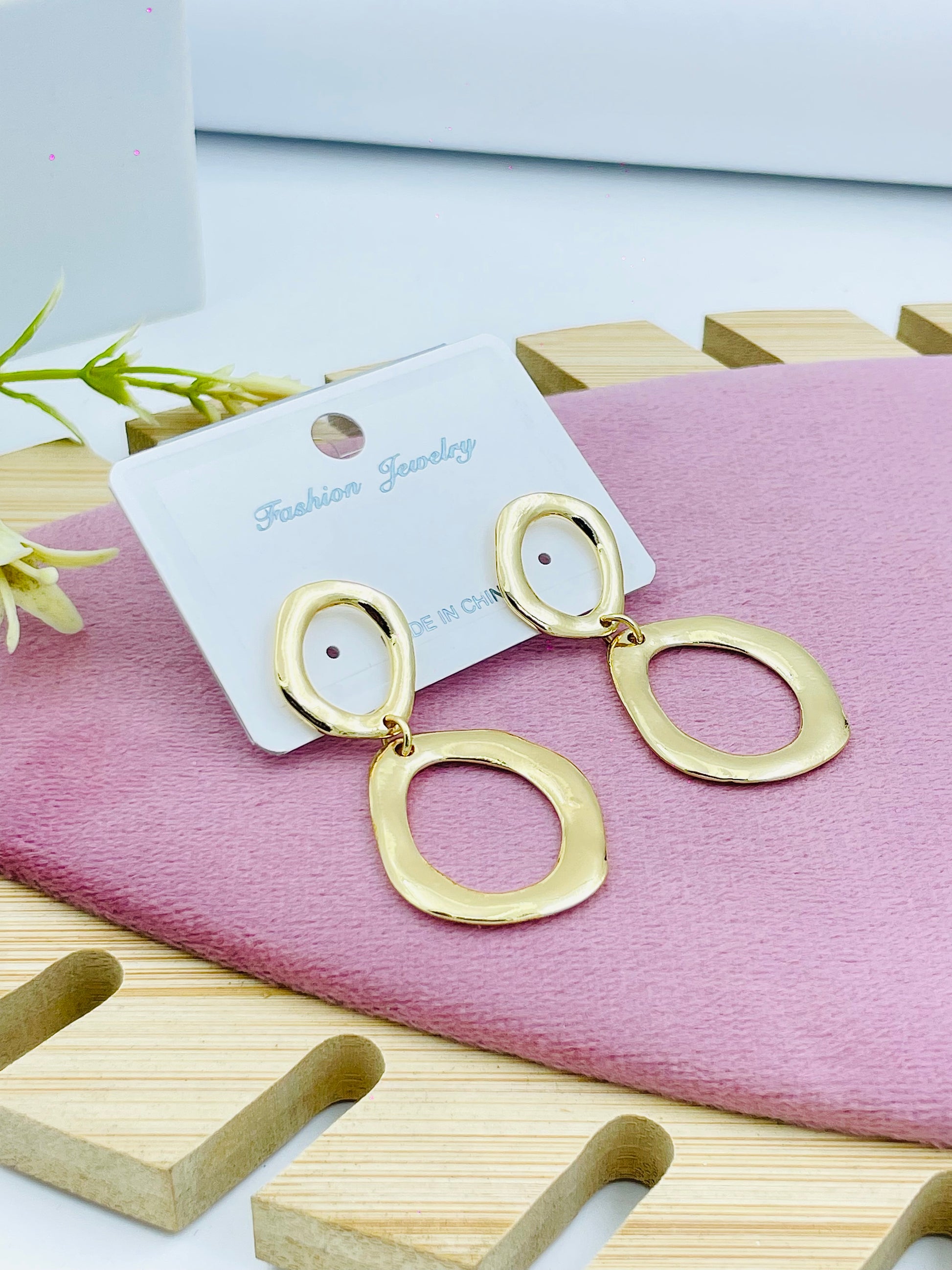 Elegant Gold Tone Geometric Drop Earrings