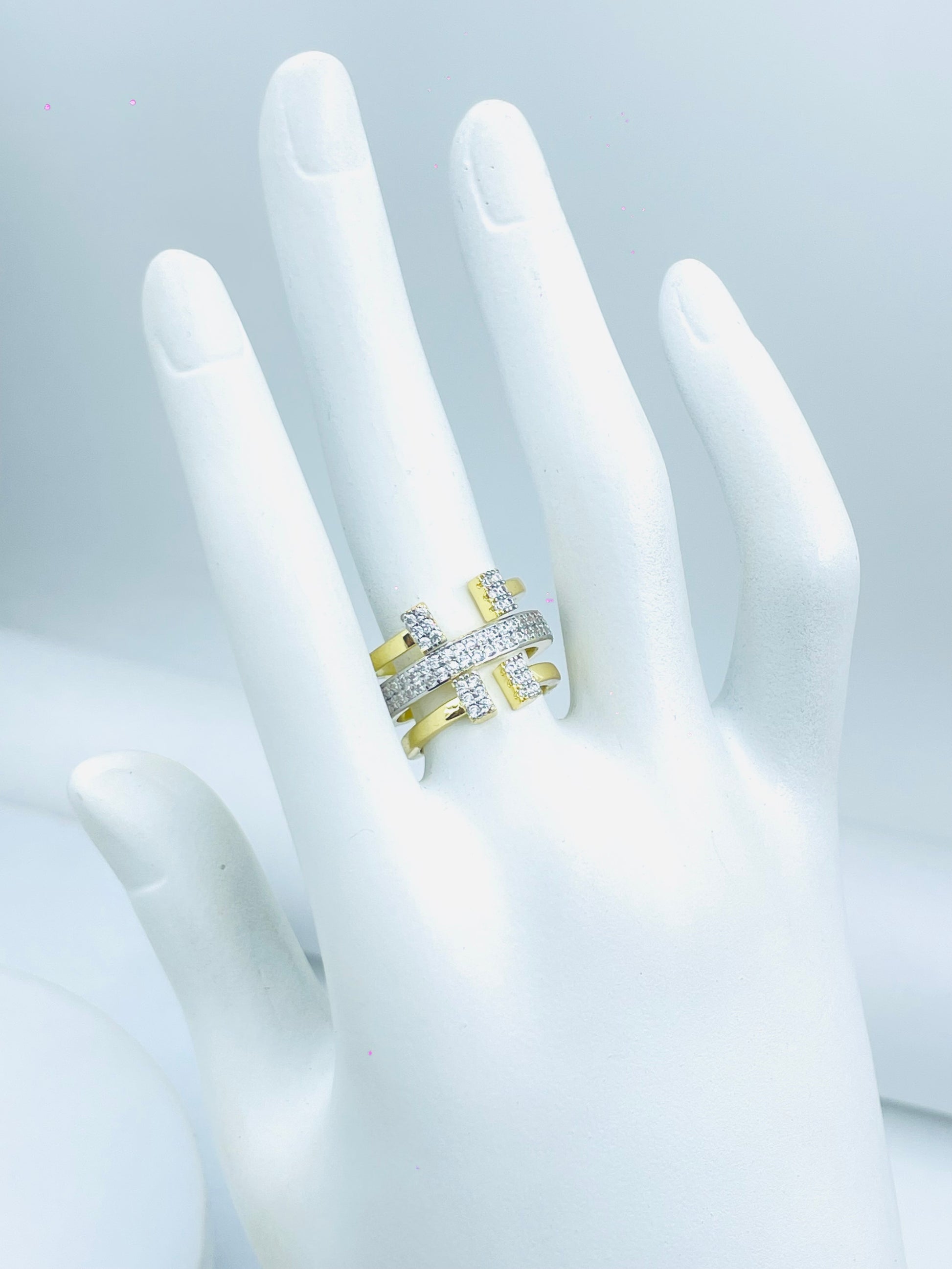 Elegant Gold and Silver Crisscross Ring with Diamonds