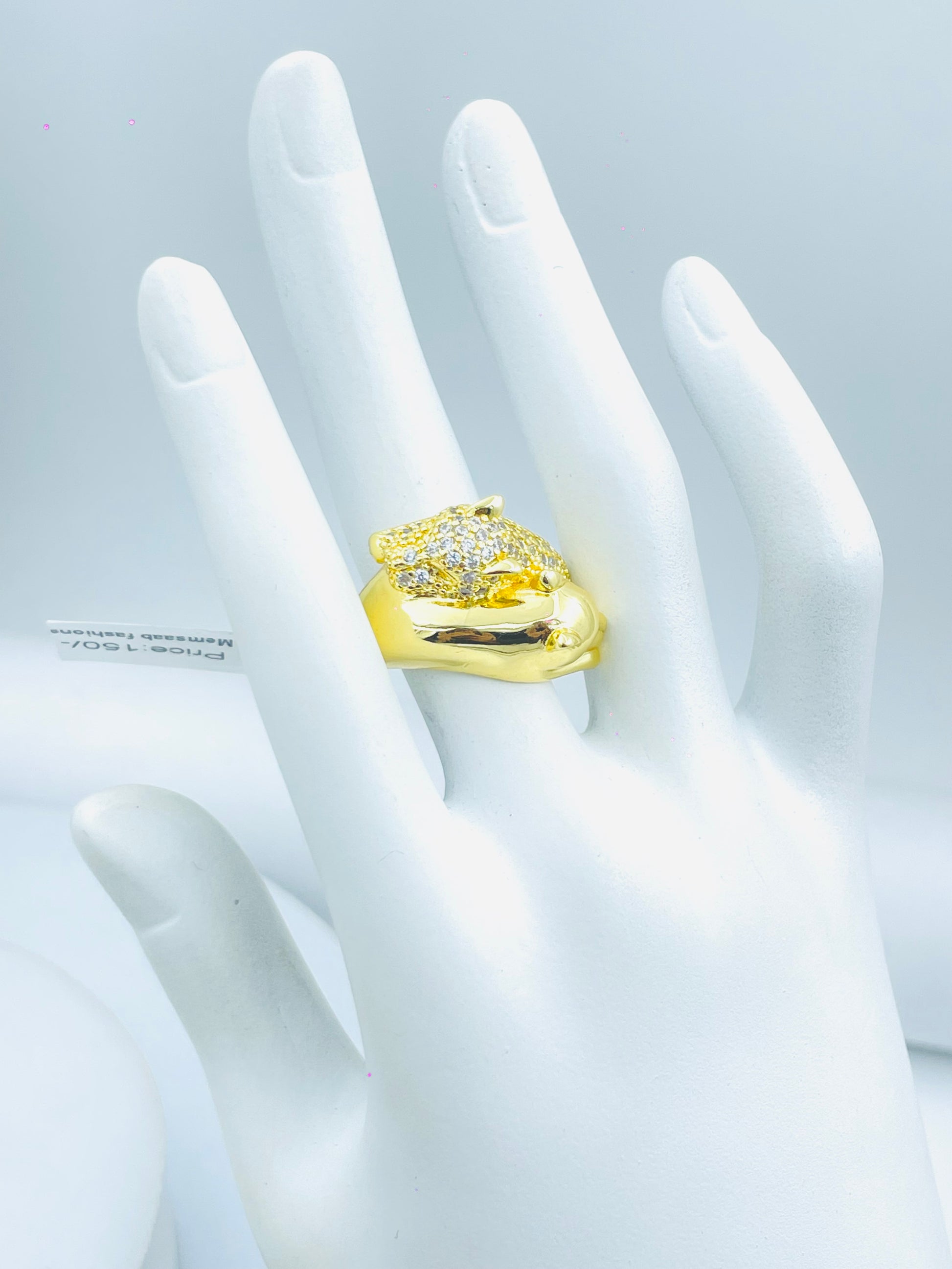 Elegant Gold Panther Ring with Diamond Accents