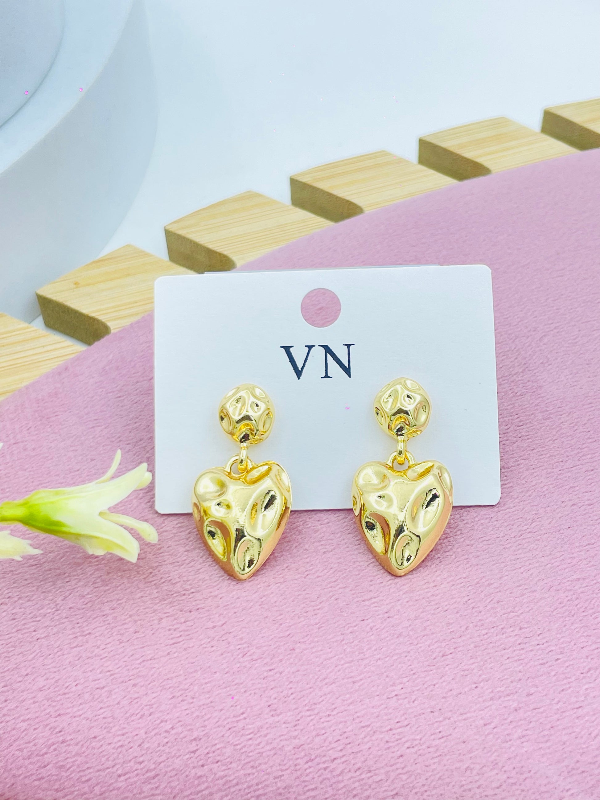 Elegant Gold Heart Earrings