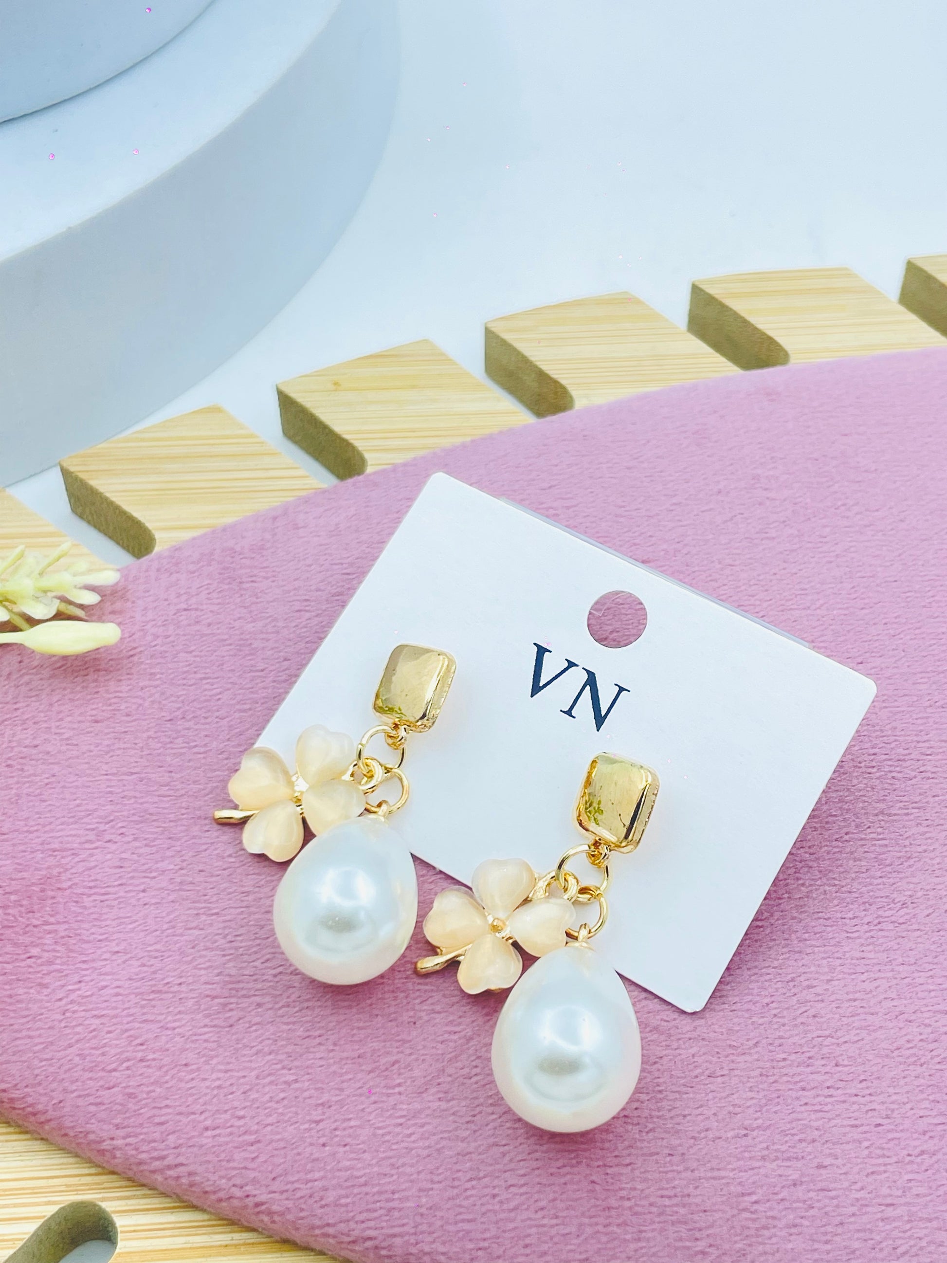 Elegant Floral Pearl Drop Earrings