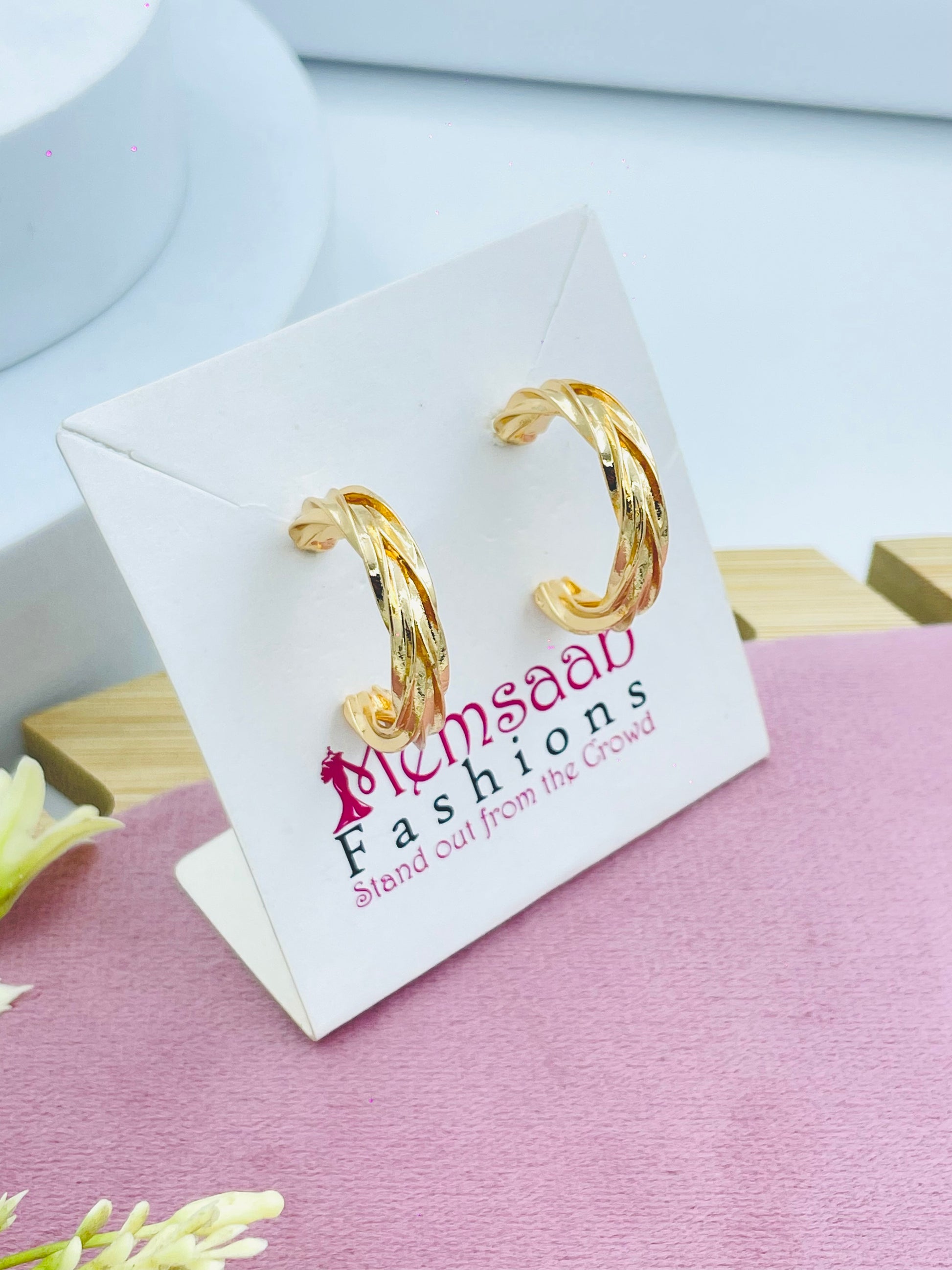 Elegant Gold Textured Hoop Earrings
