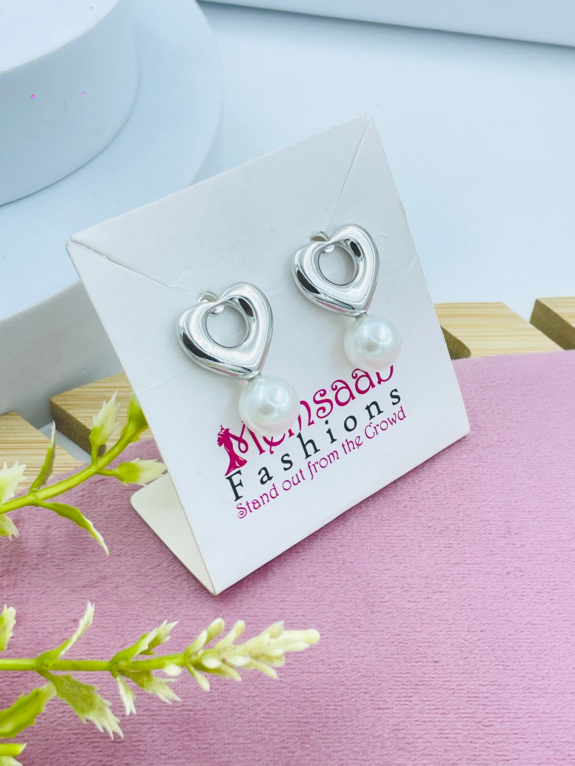 Elegant Heart Pearl Earrings  Stylish Jewelry