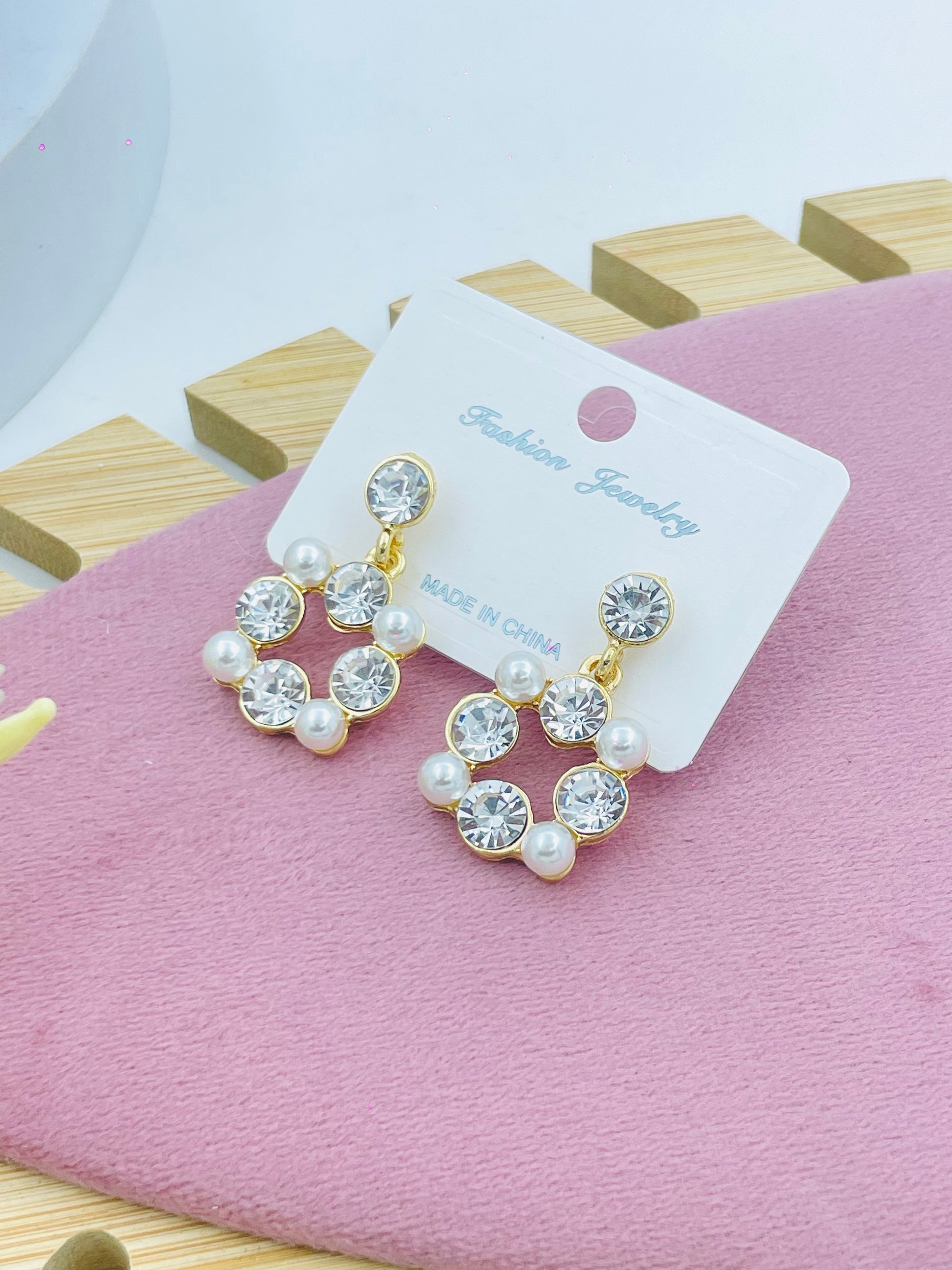 Elegant Goldtone Pearl and Crystal Earrings  Fashion Jewelry